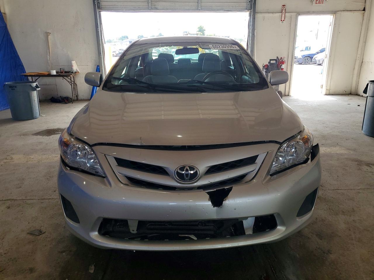 2012 Toyota Corolla Le Silver vin: 5YFBU4EE4CP048068