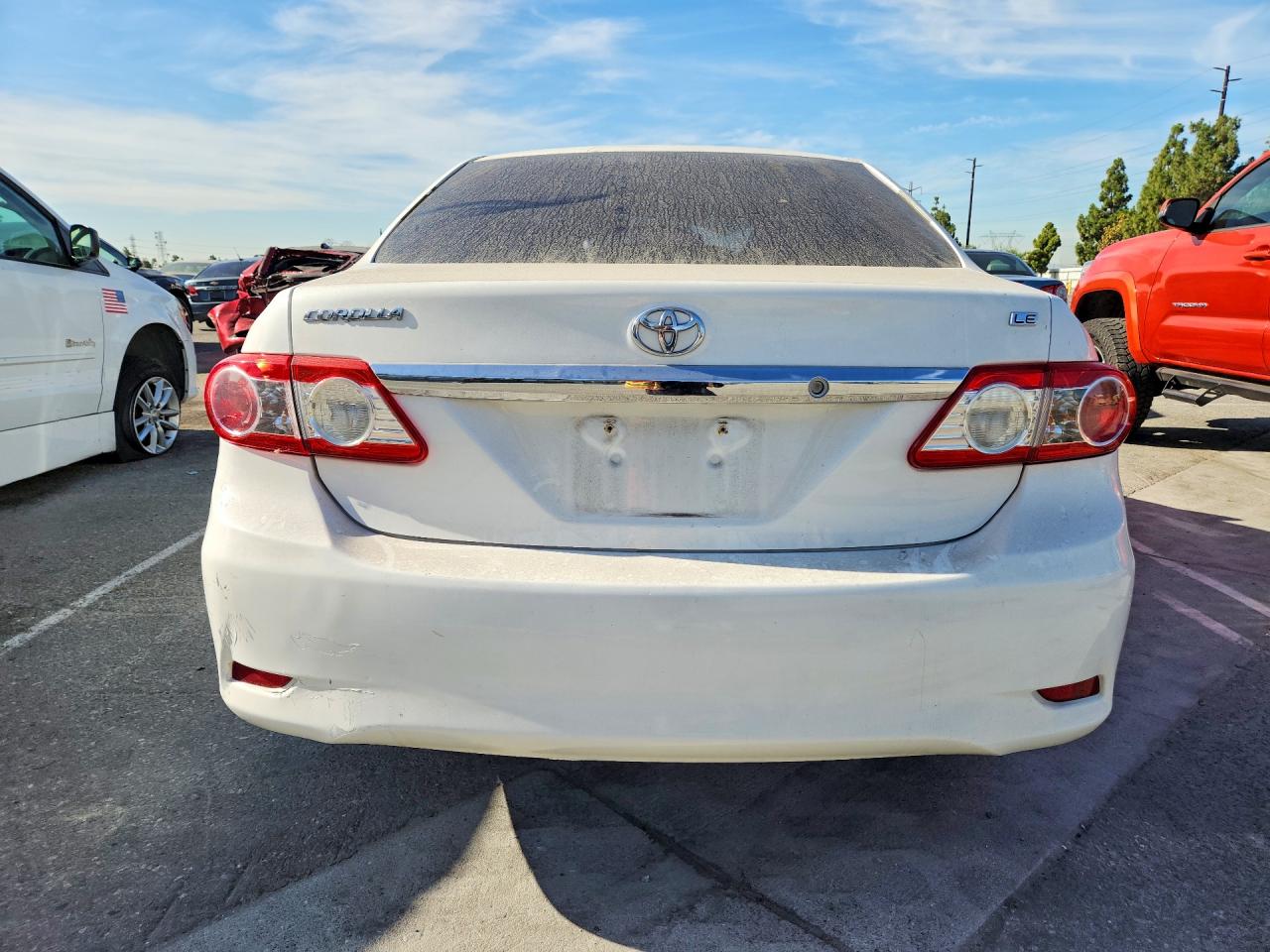 2012 Toyota Corolla Le White vin: 5YFBU4EE4CP051066