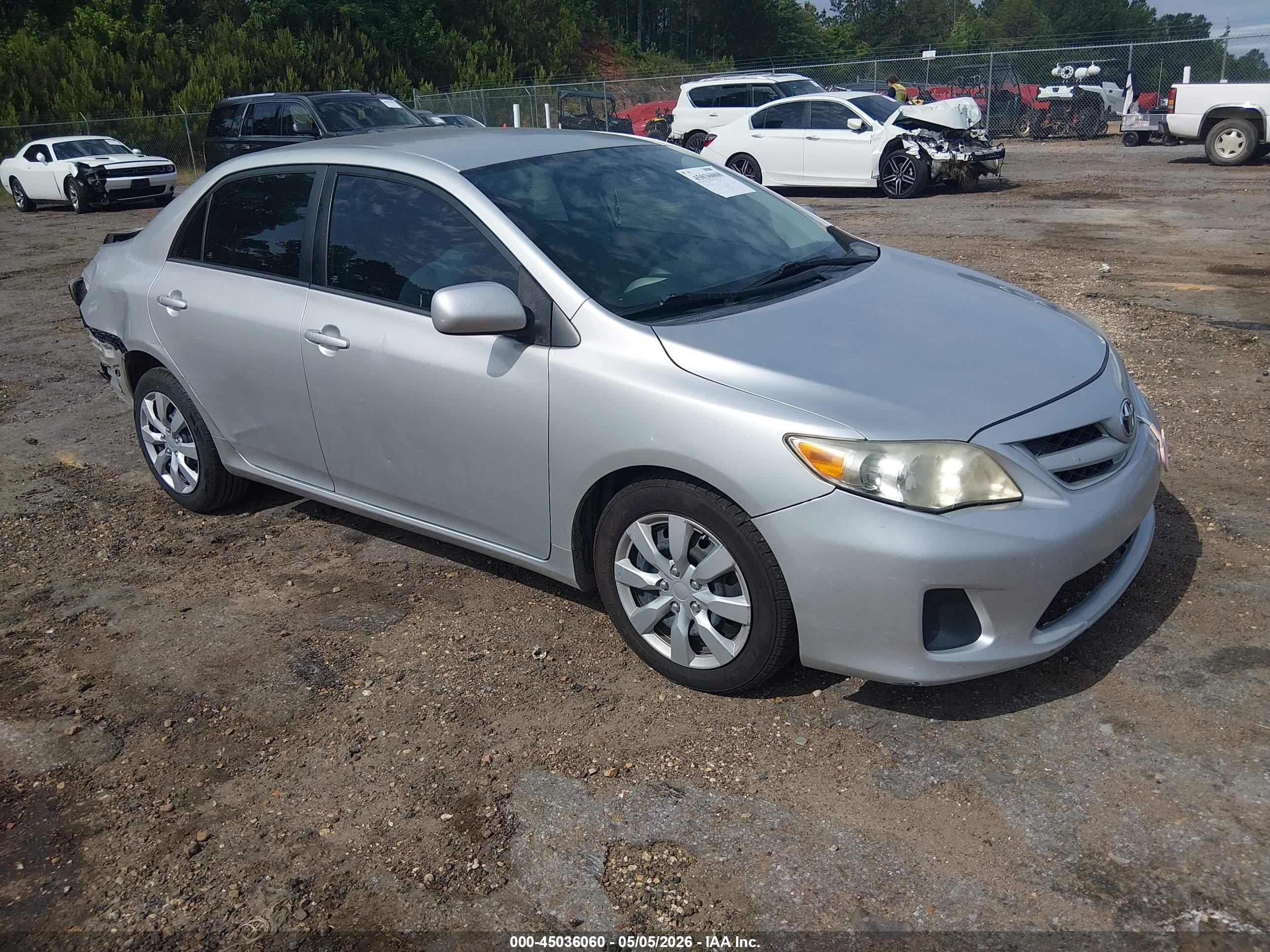 2012 Toyota Corolla Le Silver vin: 5YFBU4EE4CP052167