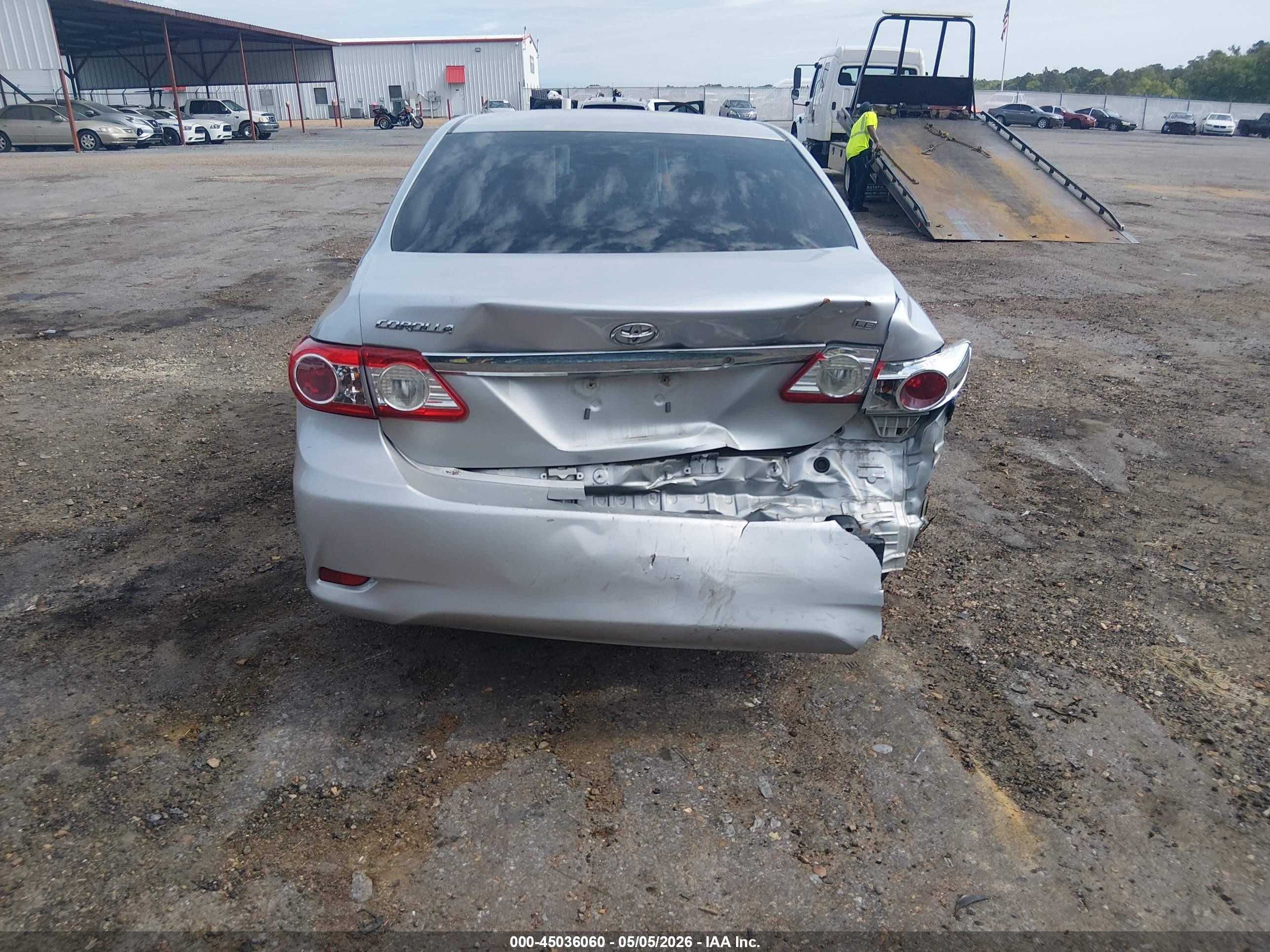 2012 Toyota Corolla Le Silver vin: 5YFBU4EE4CP052167