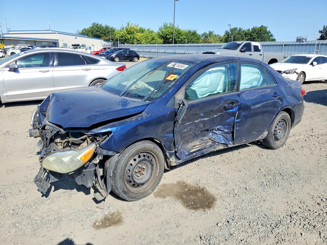 2012 Toyota Corolla Le Blue vin: 5YFBU4EE4CP053917