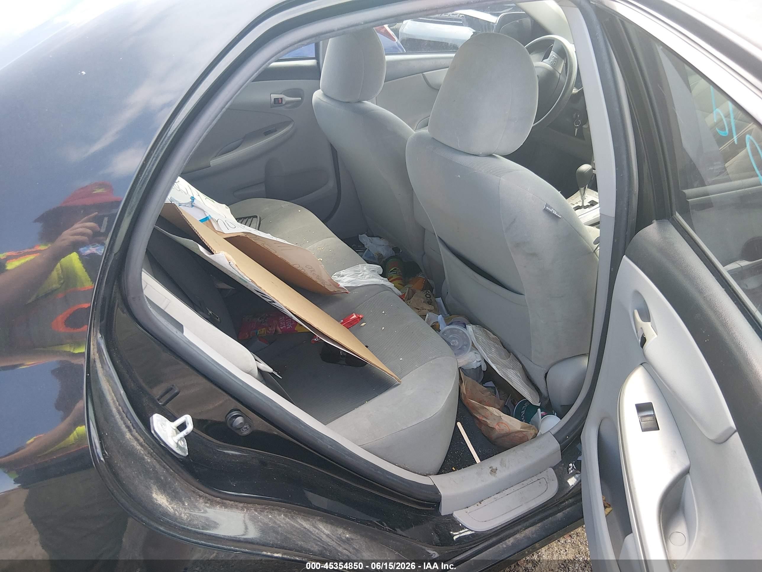 2012 Toyota Corolla Le Black vin: 5YFBU4EE4CP055392