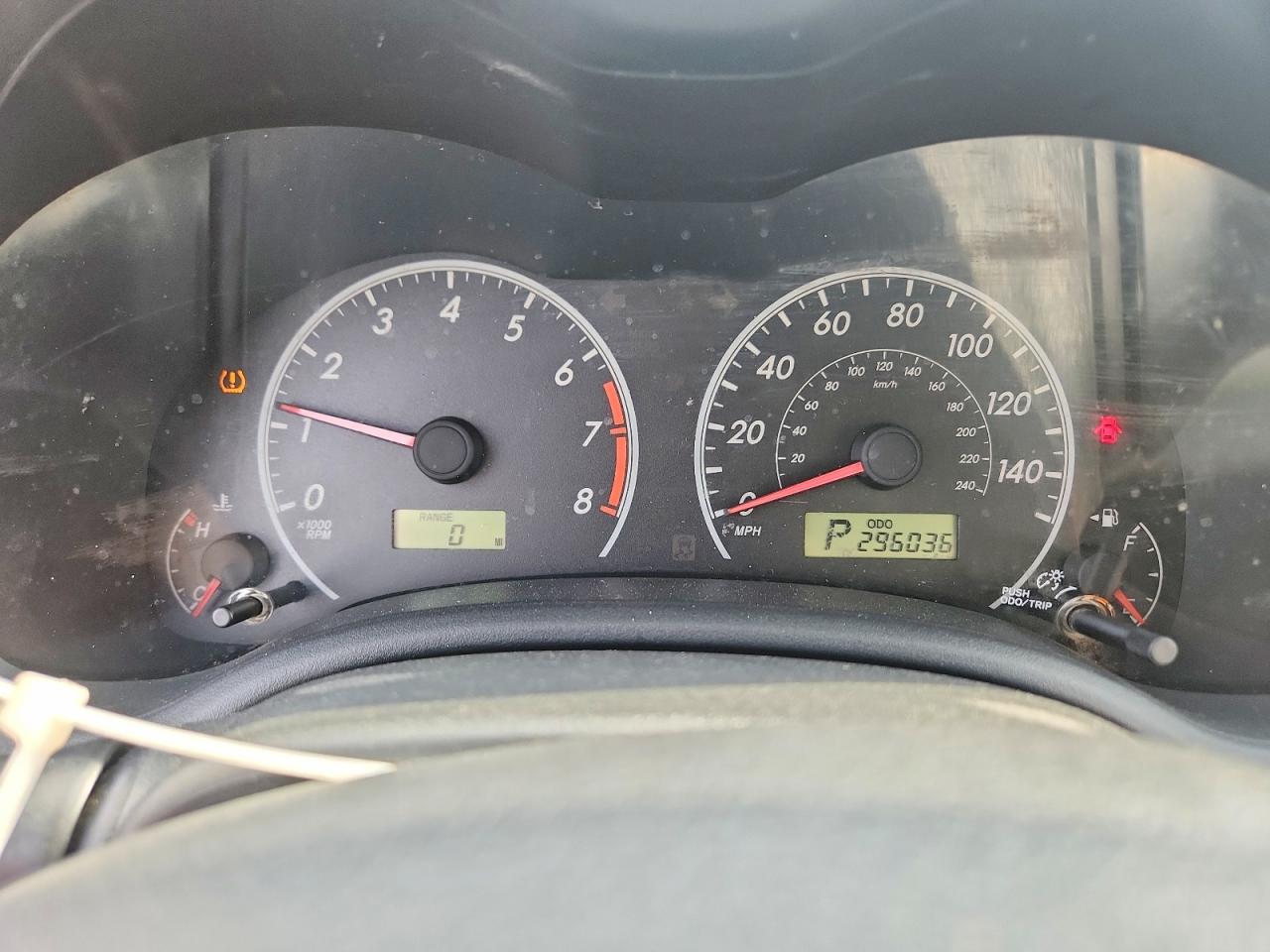 2012 Toyota Corolla Le Burgundy vin: 5YFBU4EE4CP062522