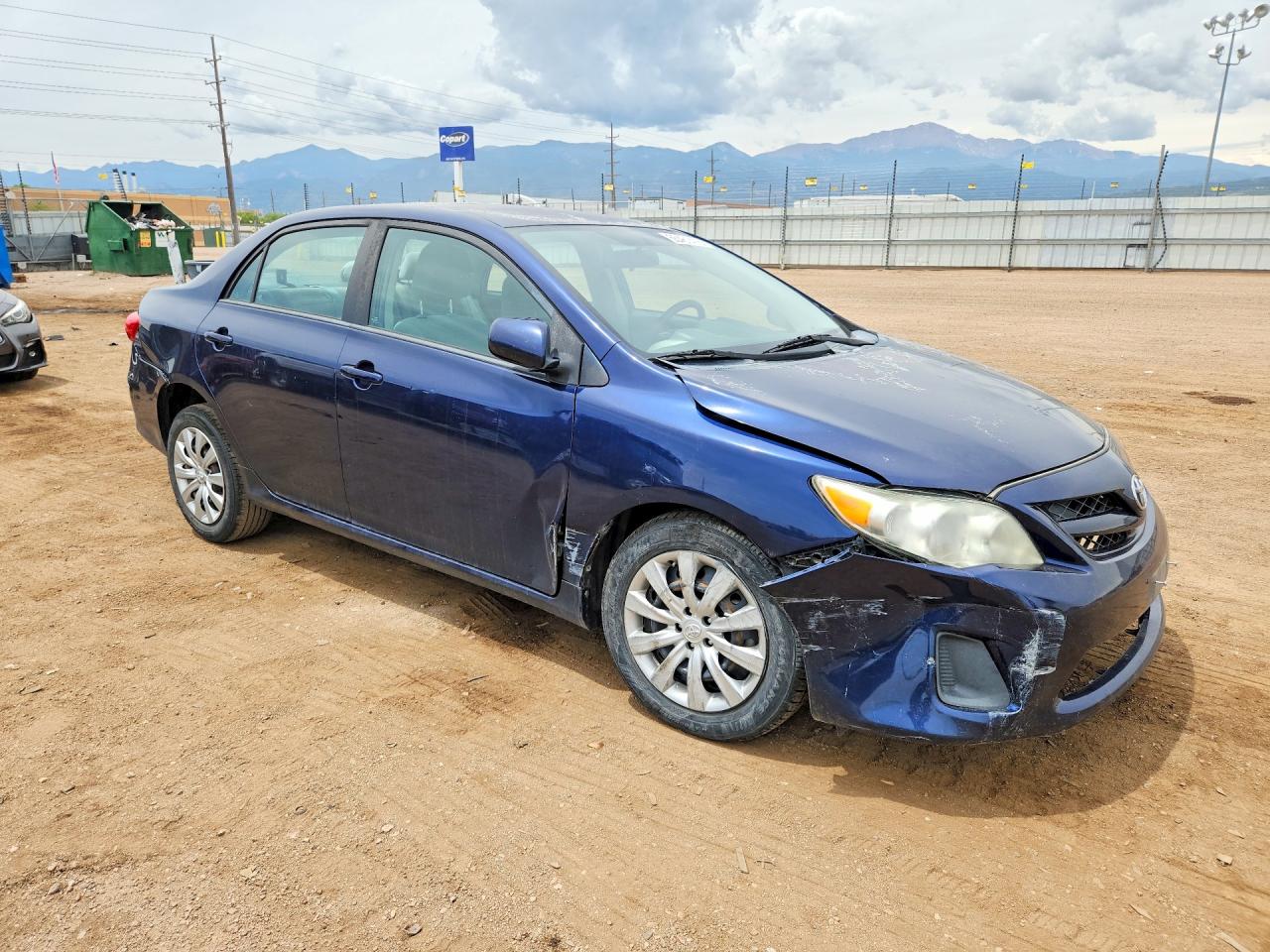 2012 Toyota Corolla Le Blue vin: 5YFBU4EE4CP064352