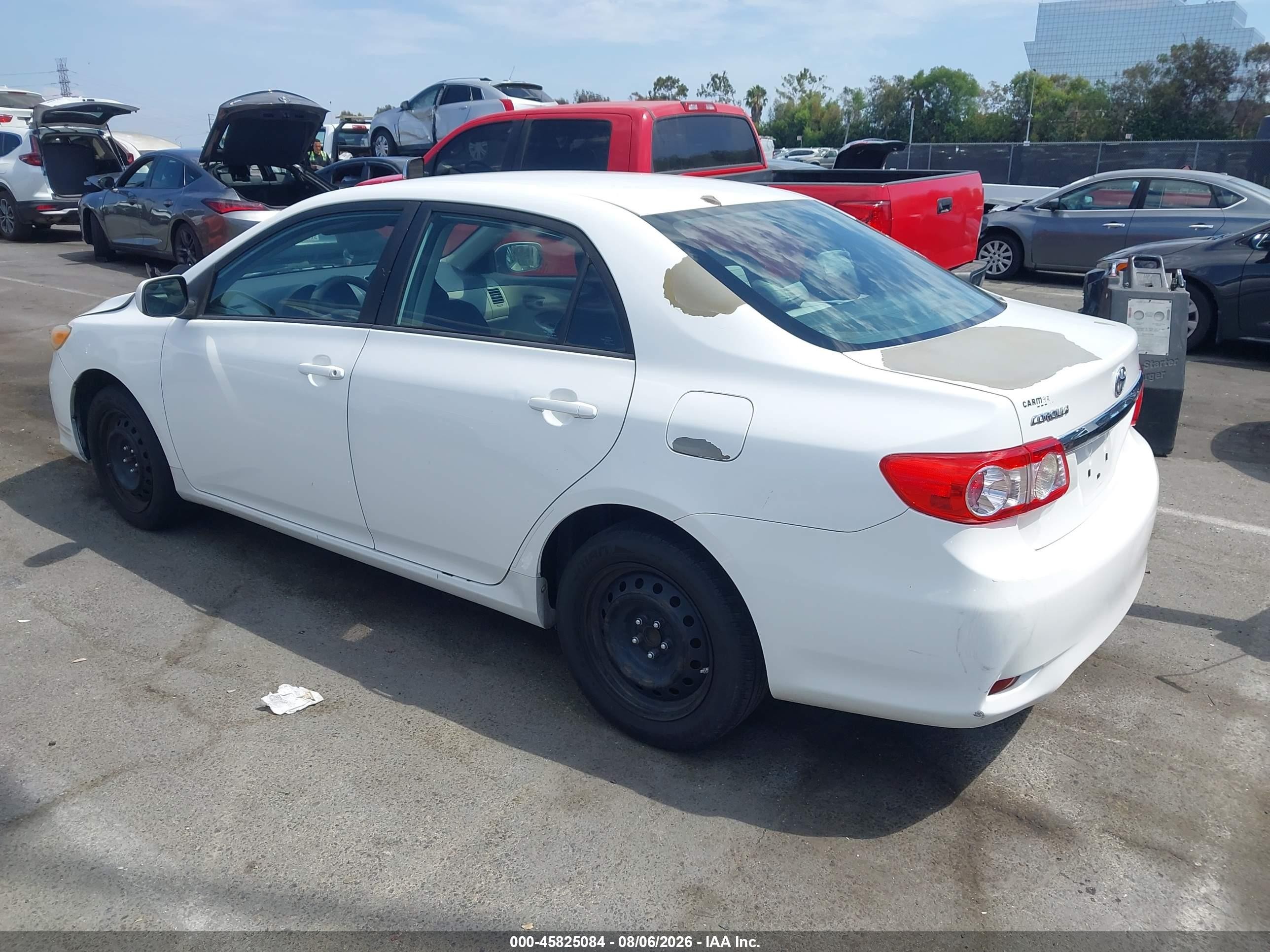 2012 Toyota Corolla Le White vin: 5YFBU4EE4CP066800