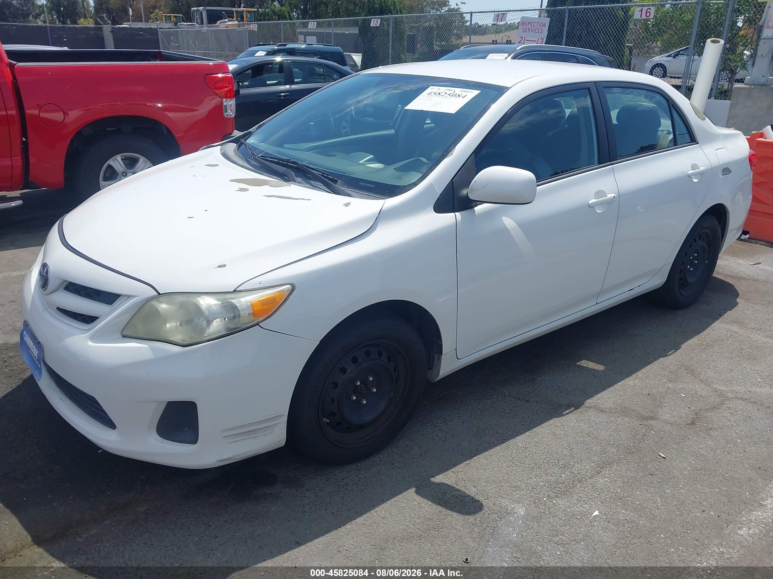 2012 Toyota Corolla Le White vin: 5YFBU4EE4CP066800
