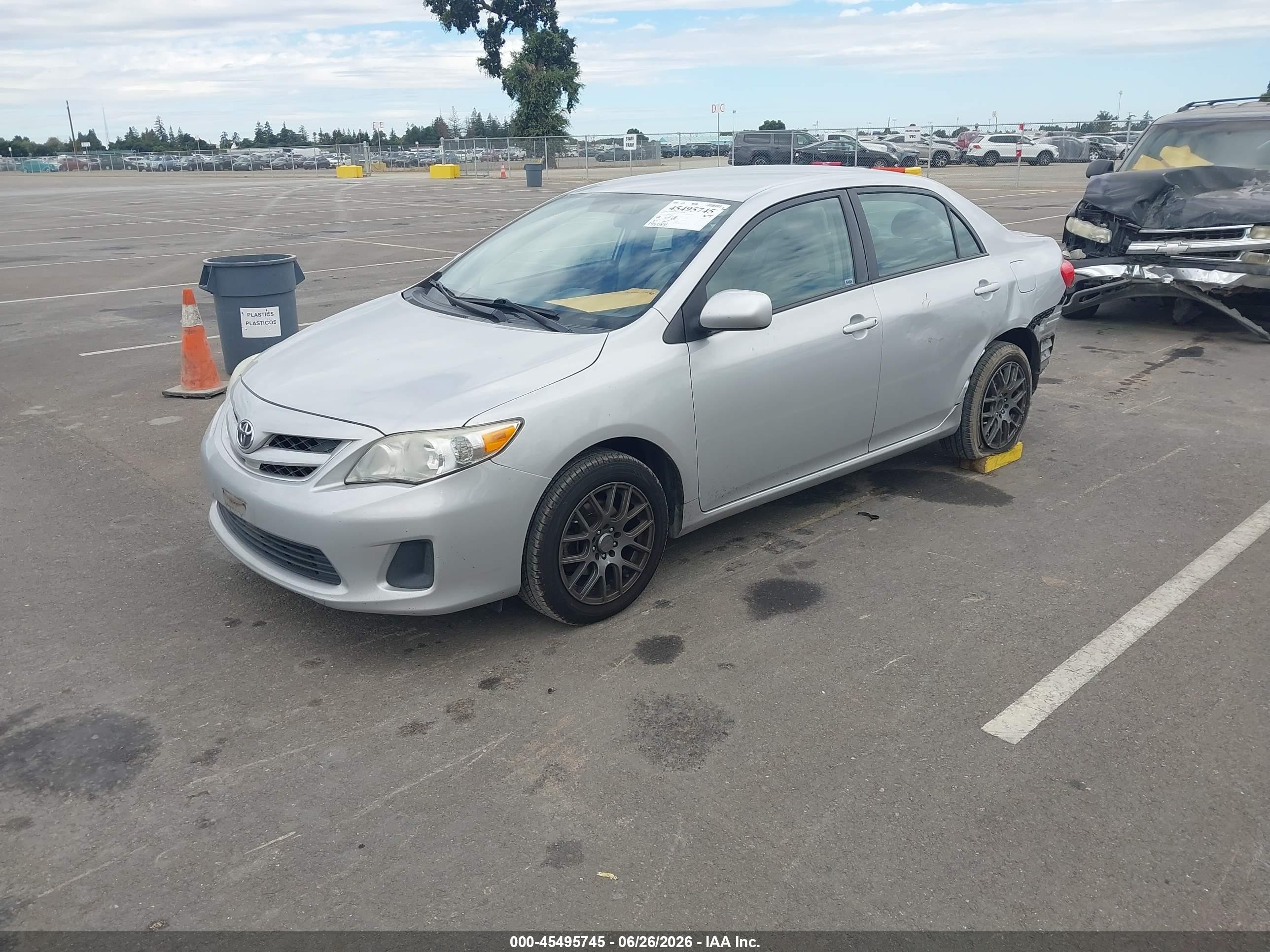 2012 Toyota Corolla Le Silver vin: 5YFBU4EE4CP067557
