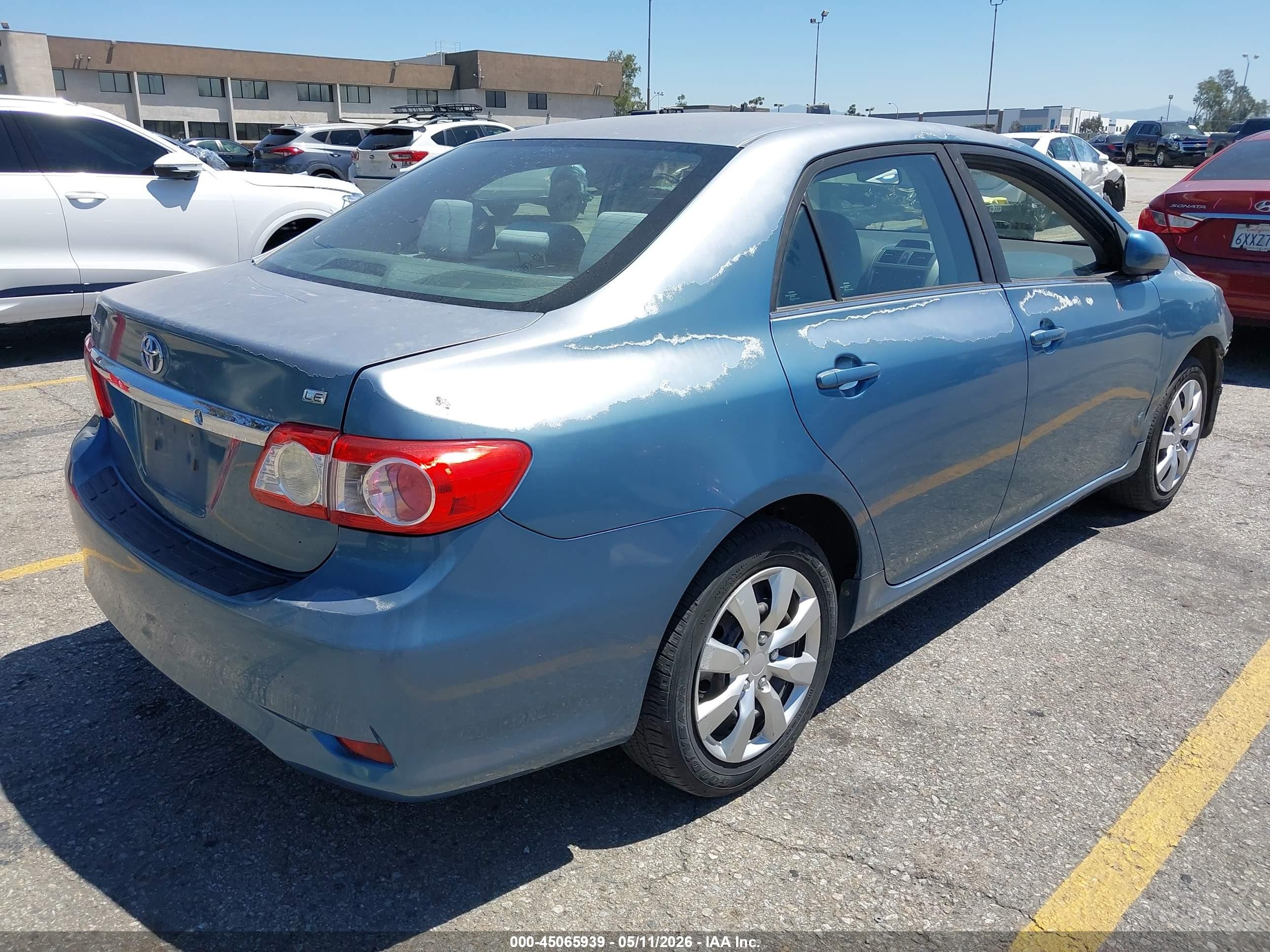 2013 Toyota Corolla Le Blue vin: 5YFBU4EE4DP078821