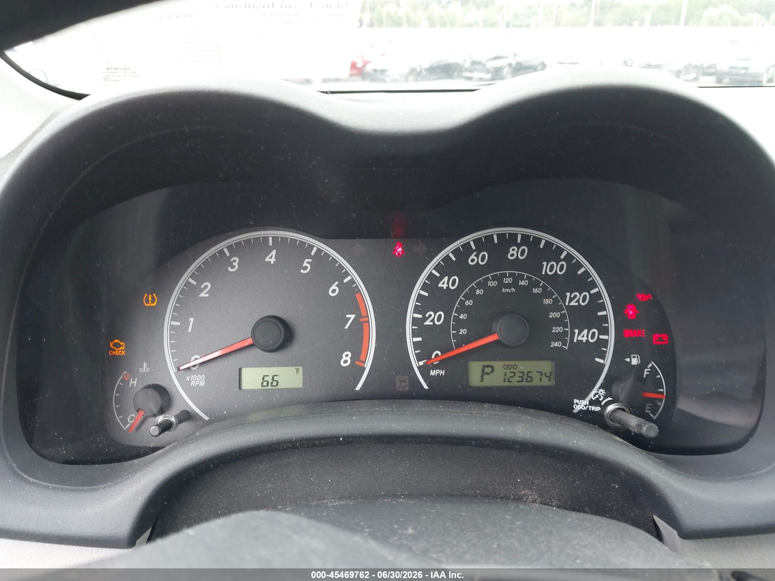 2013 Toyota Corolla Le Red vin: 5YFBU4EE4DP081959