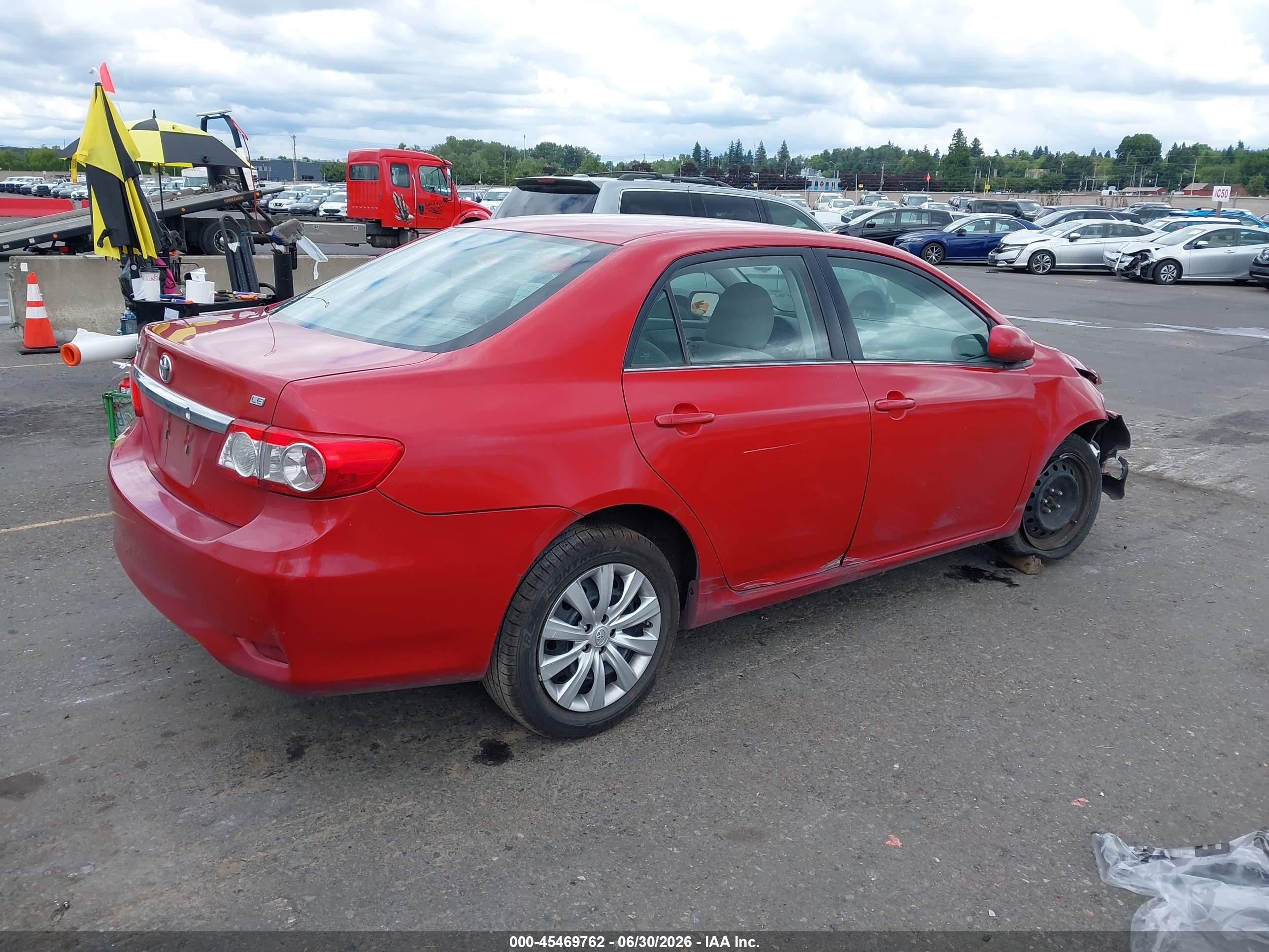 2013 Toyota Corolla Le Red vin: 5YFBU4EE4DP081959