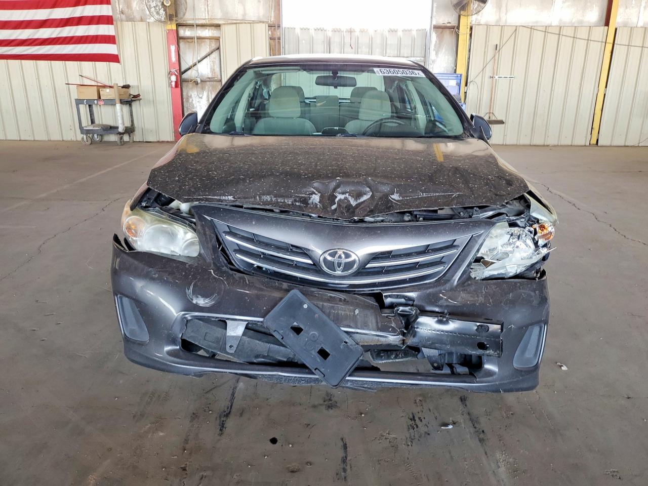 2013 Toyota Corolla Le Gray vin: 5YFBU4EE4DP090919