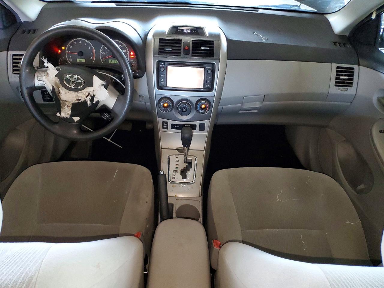 2013 Toyota Corolla Le Gray vin: 5YFBU4EE4DP090919