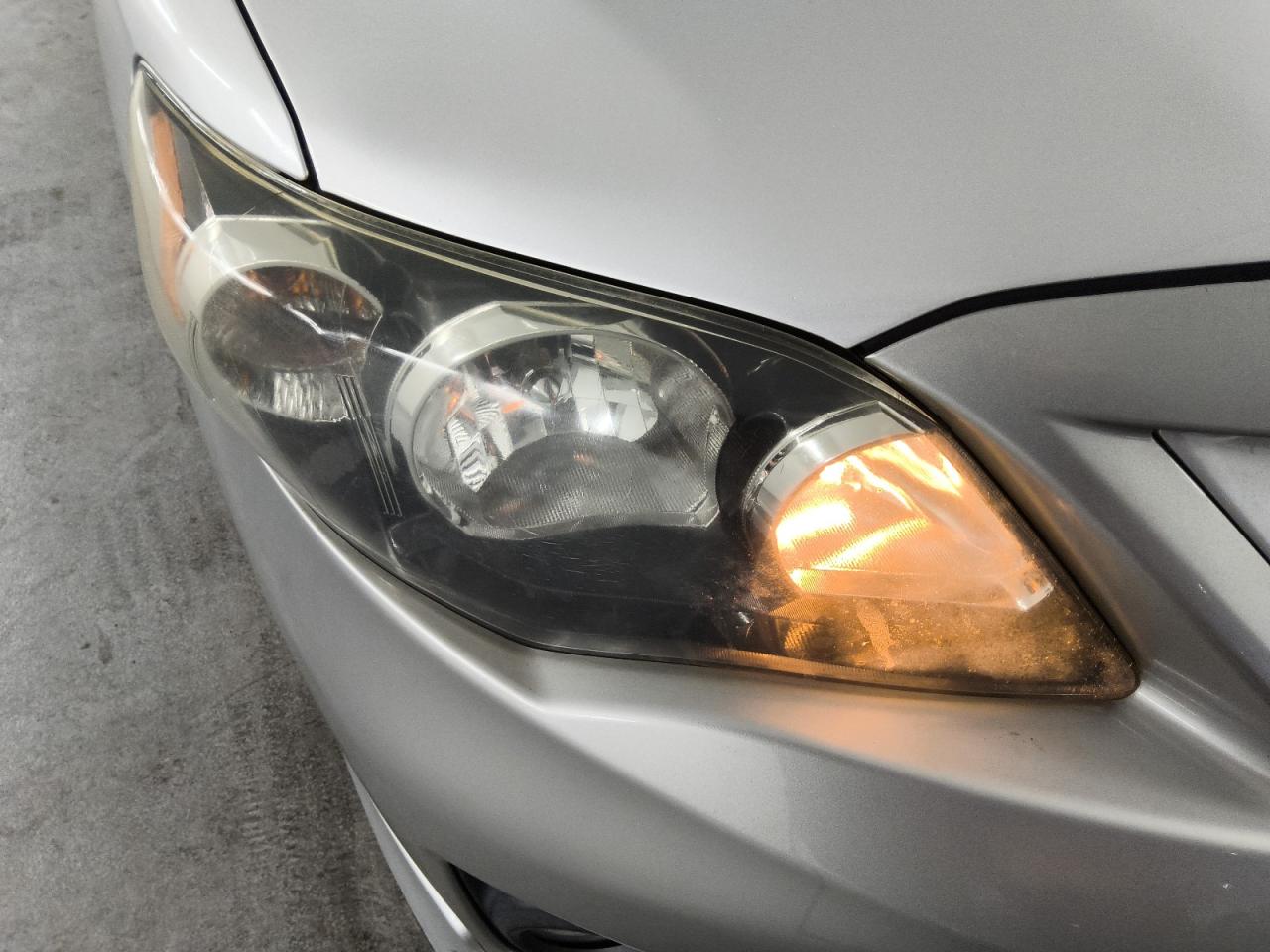 2013 Toyota Corolla S Silver vin: 5YFBU4EE4DP099409 Damage: Right Head Lamp, Faded, Repair Required