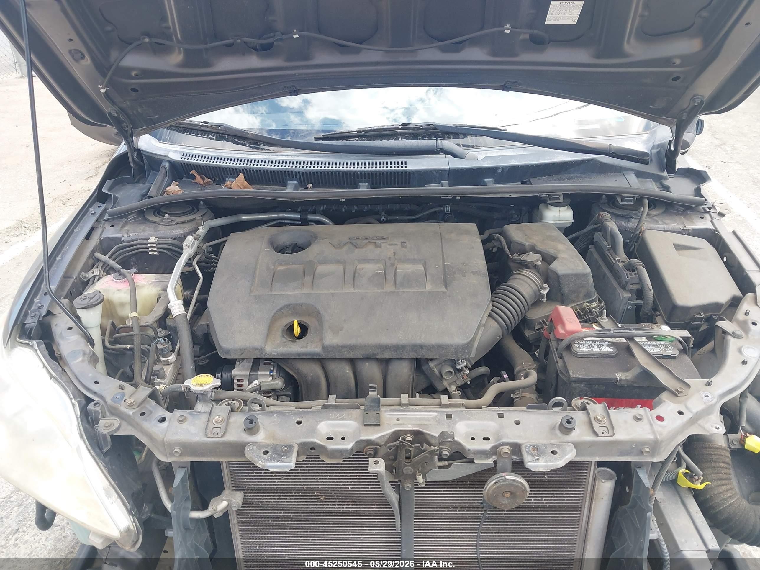2013 Toyota Corolla Le Gray vin: 5YFBU4EE4DP105323
