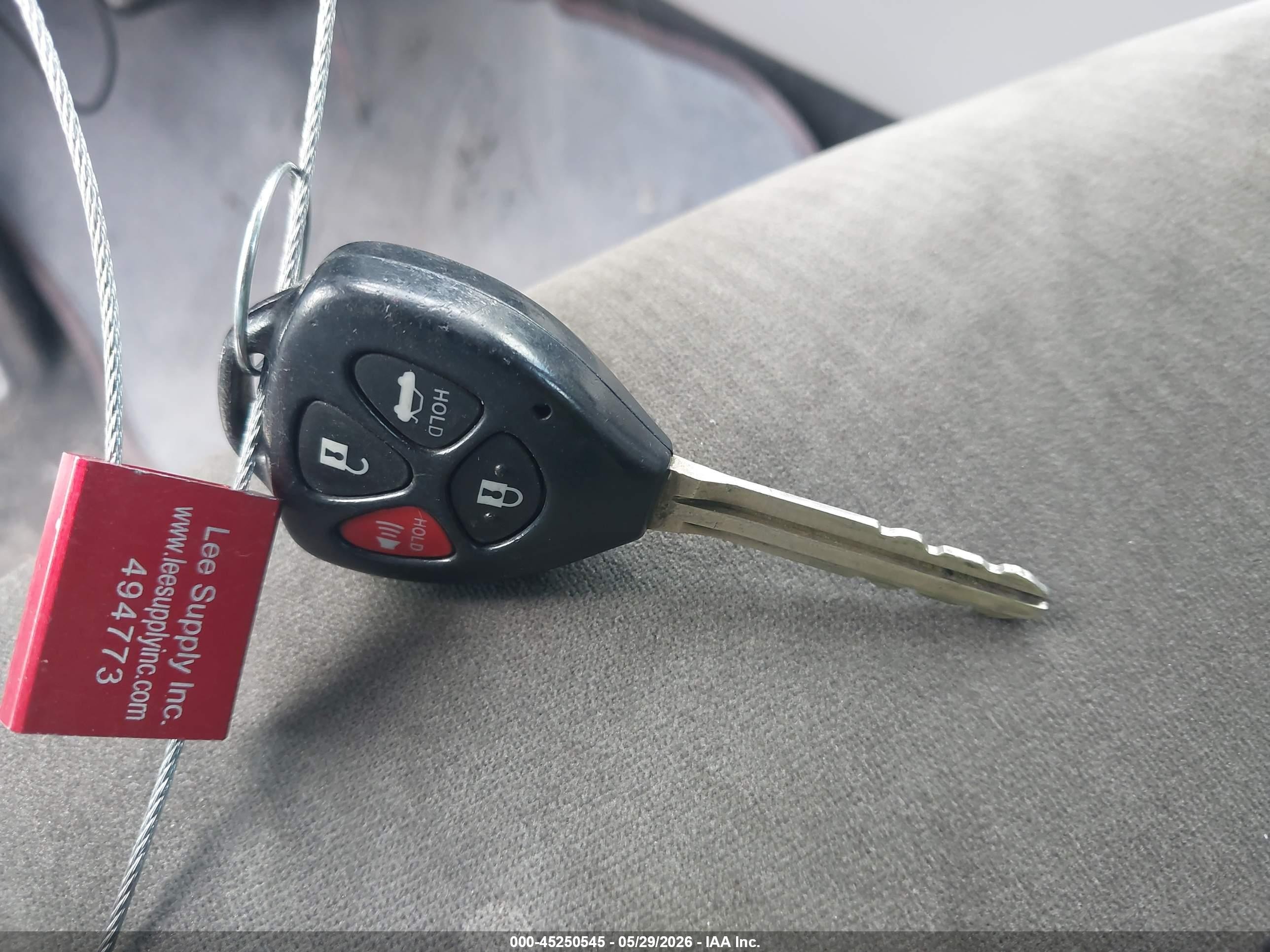 2013 Toyota Corolla Le Gray vin: 5YFBU4EE4DP105323