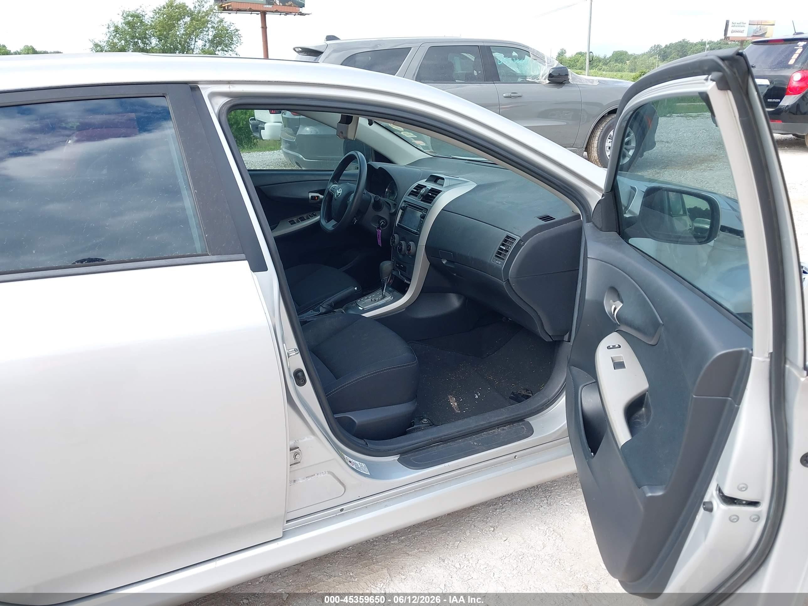 2013 Toyota Corolla S Серебряный vin: 5YFBU4EE4DP121229