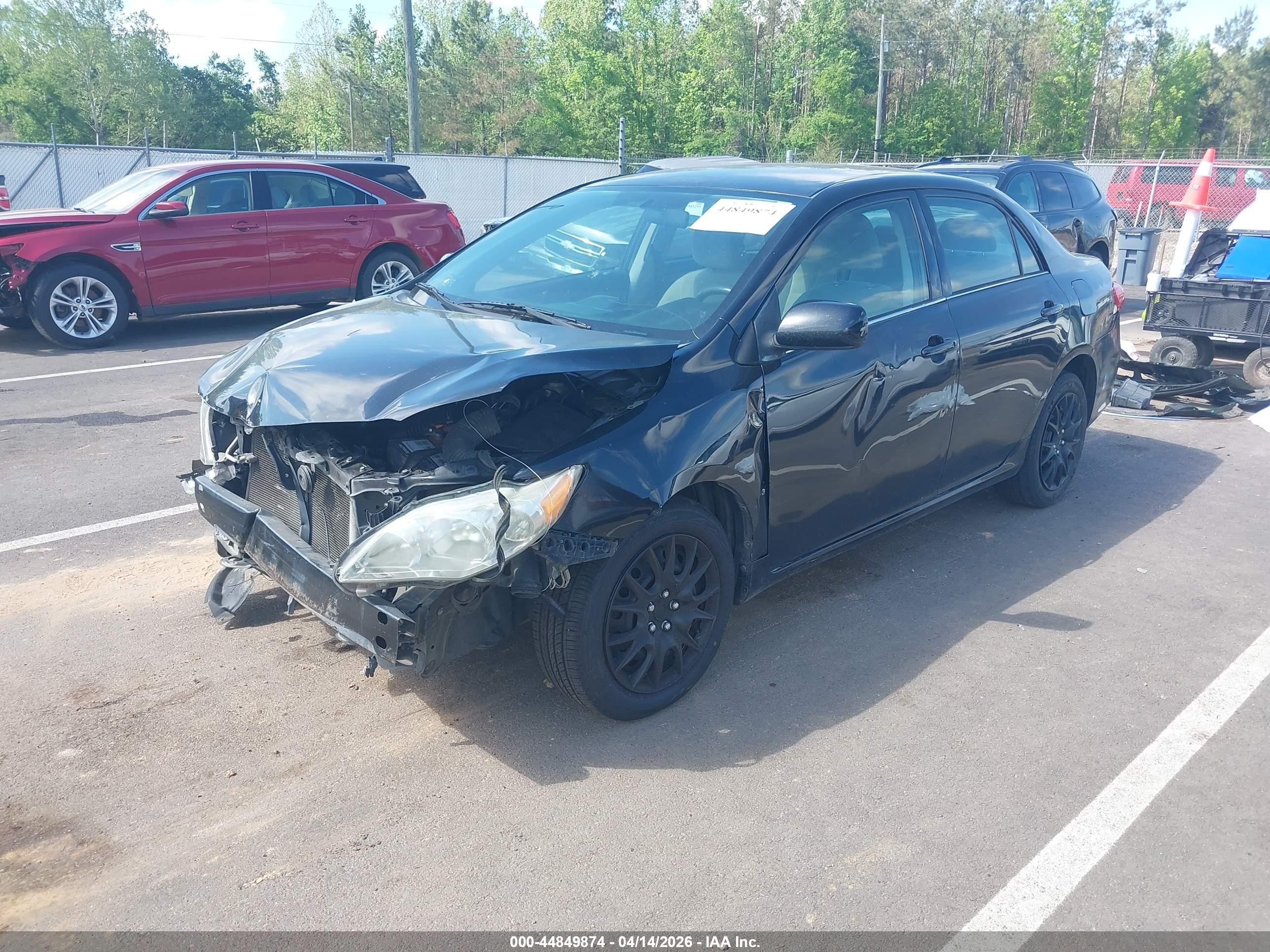 2013 Toyota Corolla Le Black vin: 5YFBU4EE4DP125104