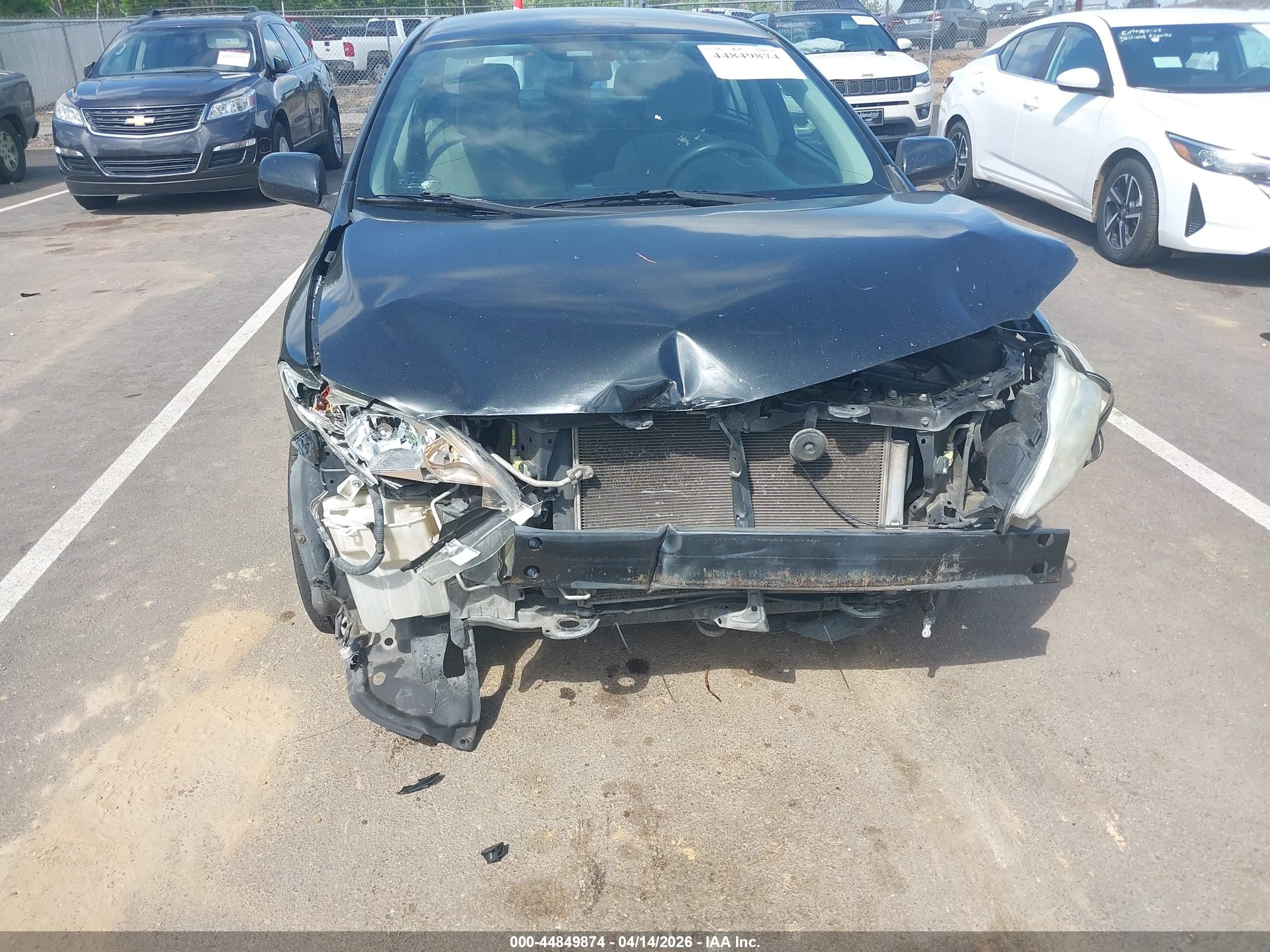 2013 Toyota Corolla Le Black vin: 5YFBU4EE4DP125104