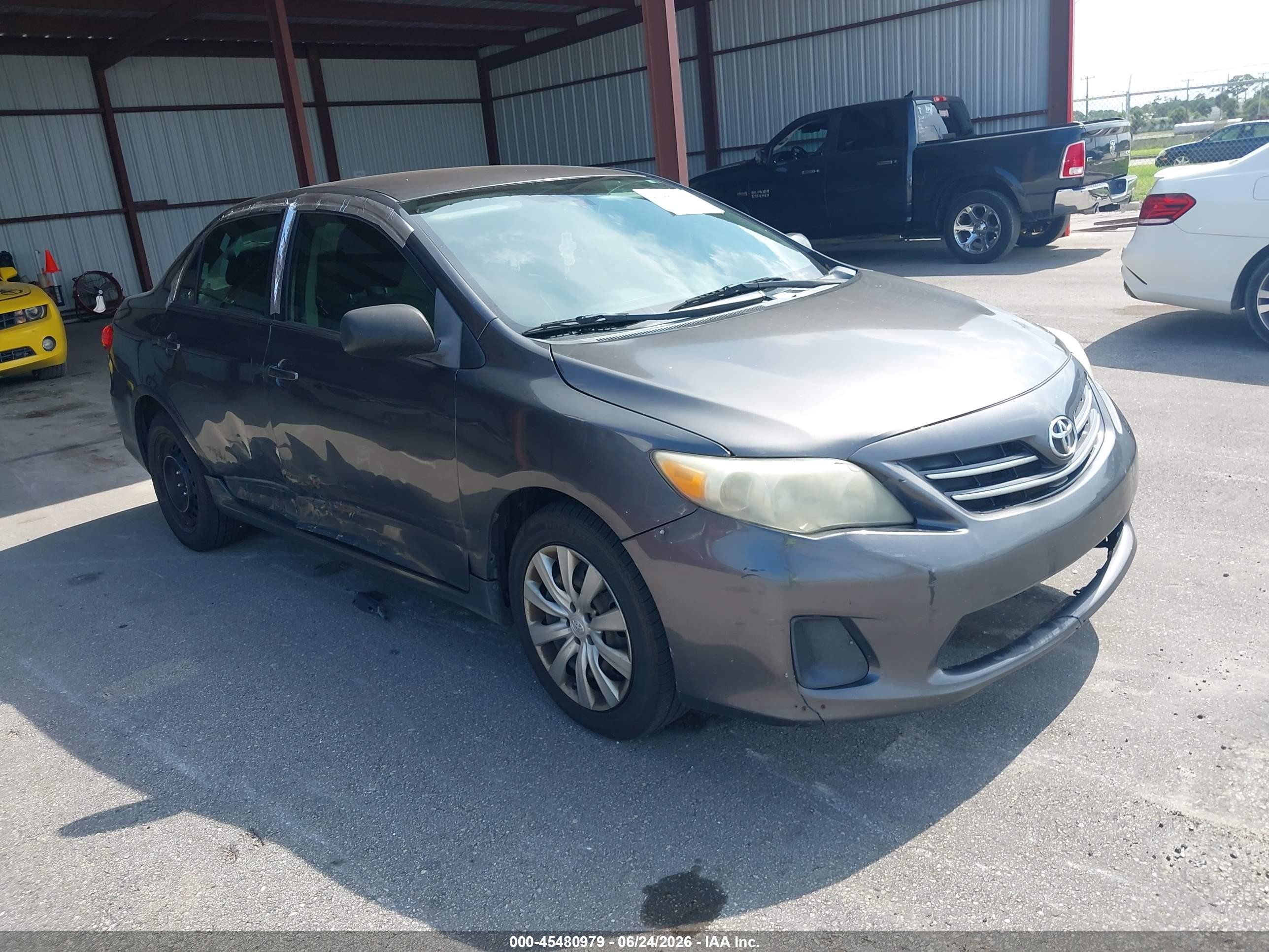 2013 Toyota Corolla Le Gray vin: 5YFBU4EE4DP134496