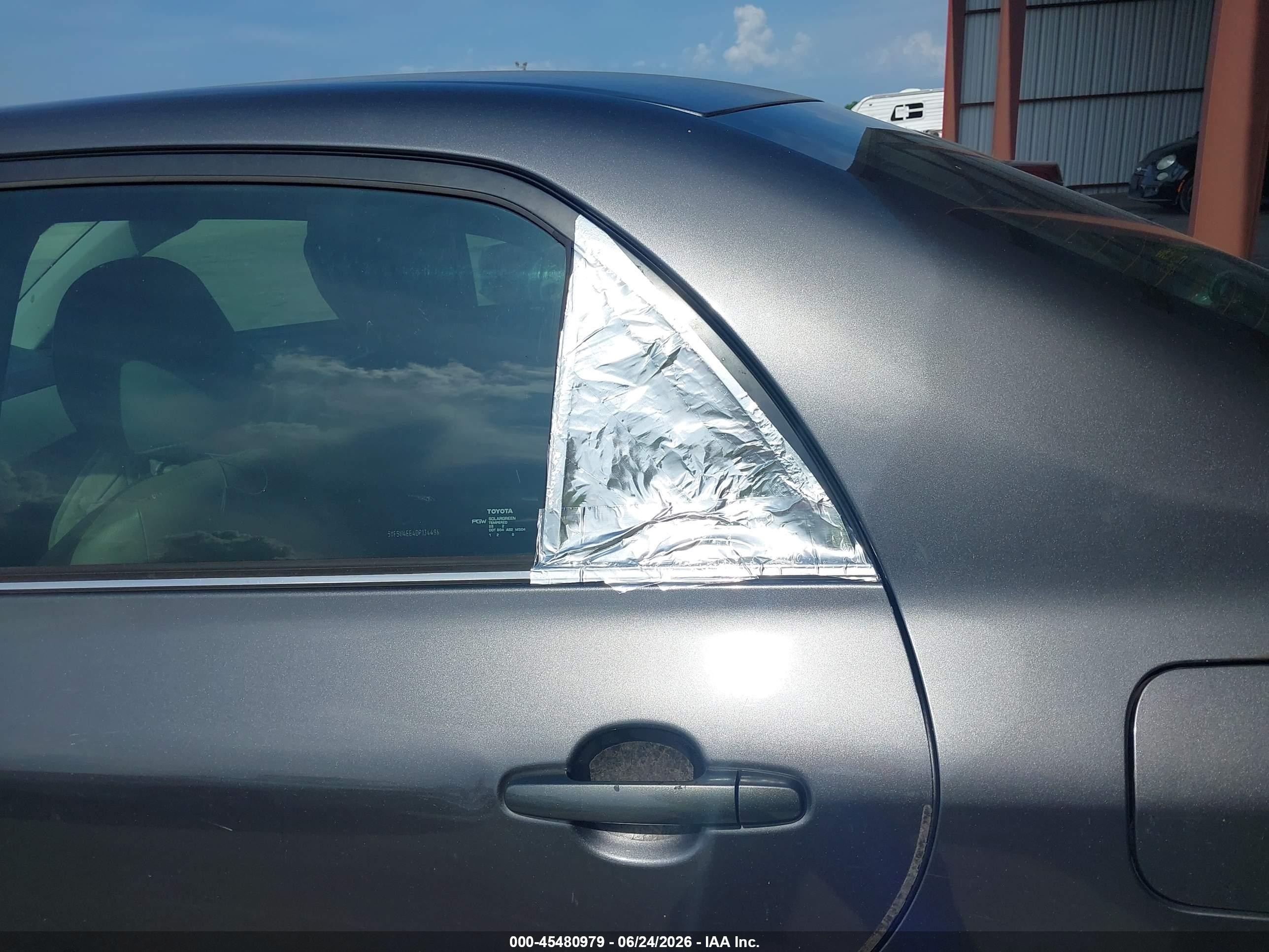 2013 Toyota Corolla Le Gray vin: 5YFBU4EE4DP134496