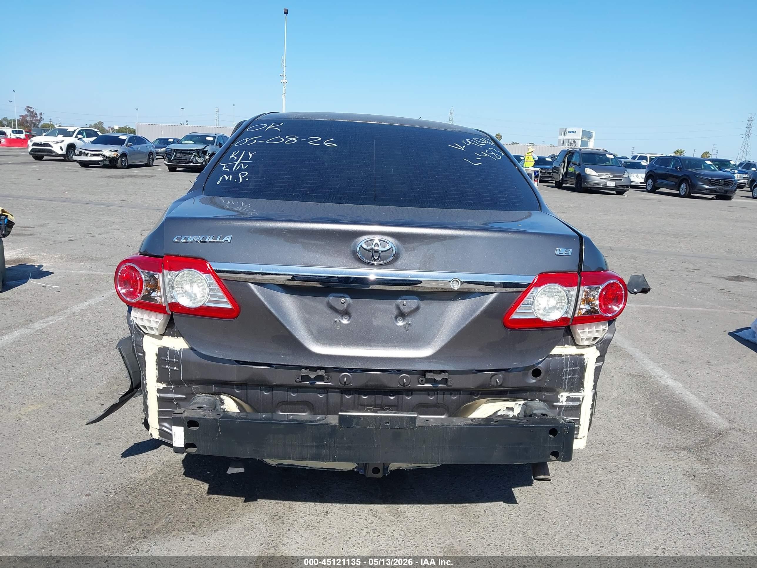 2013 Toyota Corolla Le Gray vin: 5YFBU4EE4DP149290