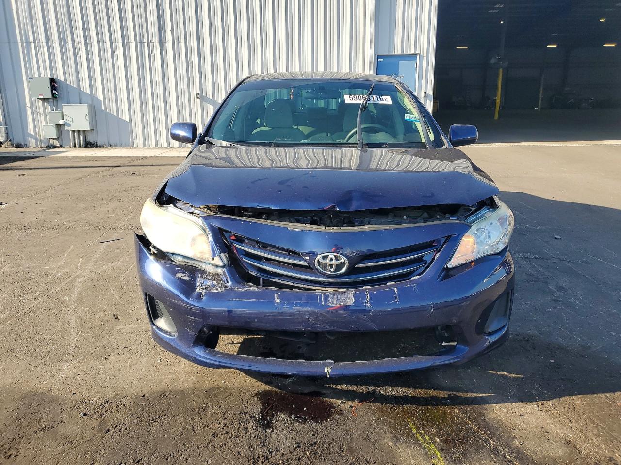 2013 Toyota Corolla Le Blue vin: 5YFBU4EE4DP153582