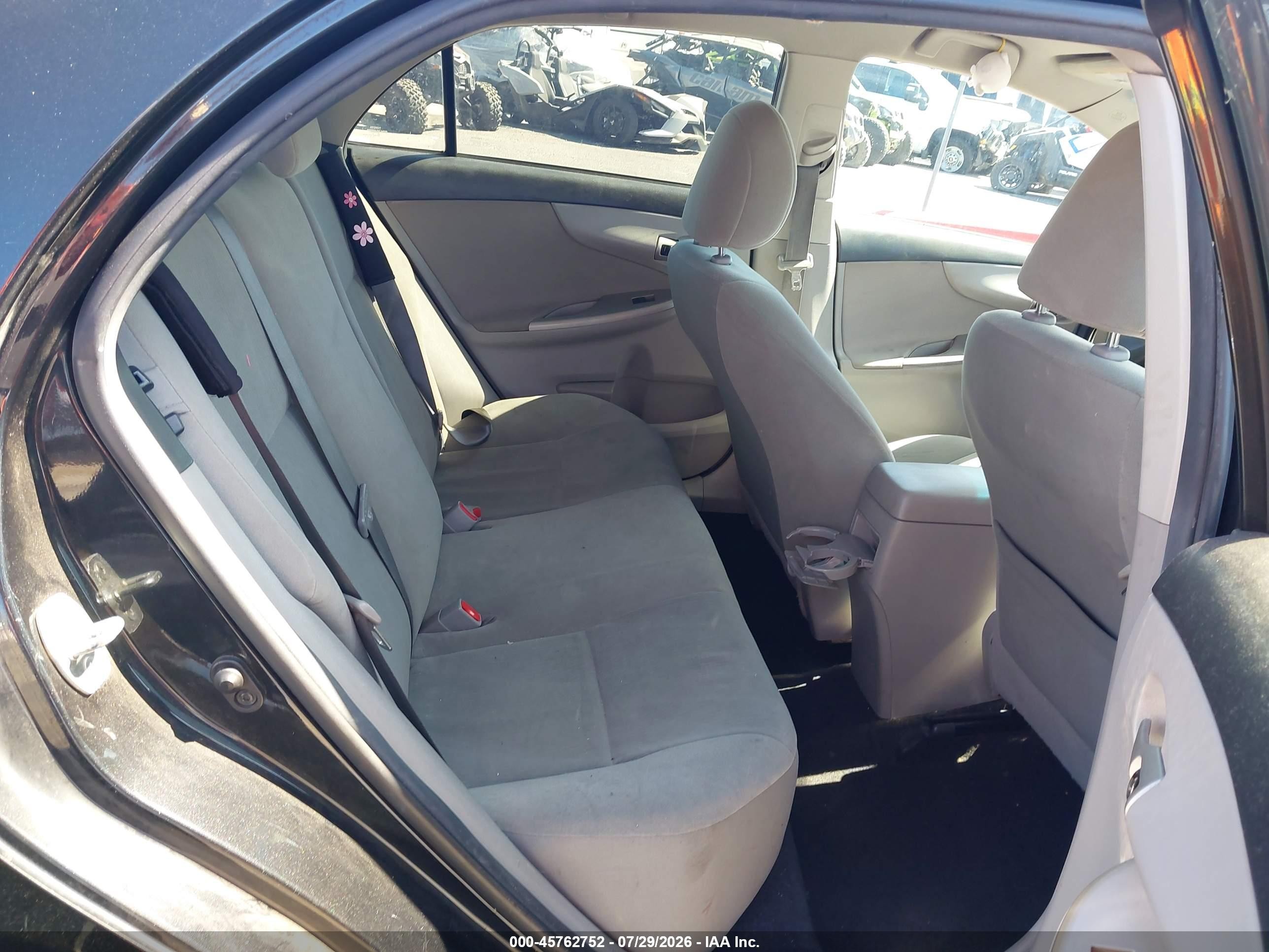 2013 Toyota Corolla Le Black vin: 5YFBU4EE4DP156997