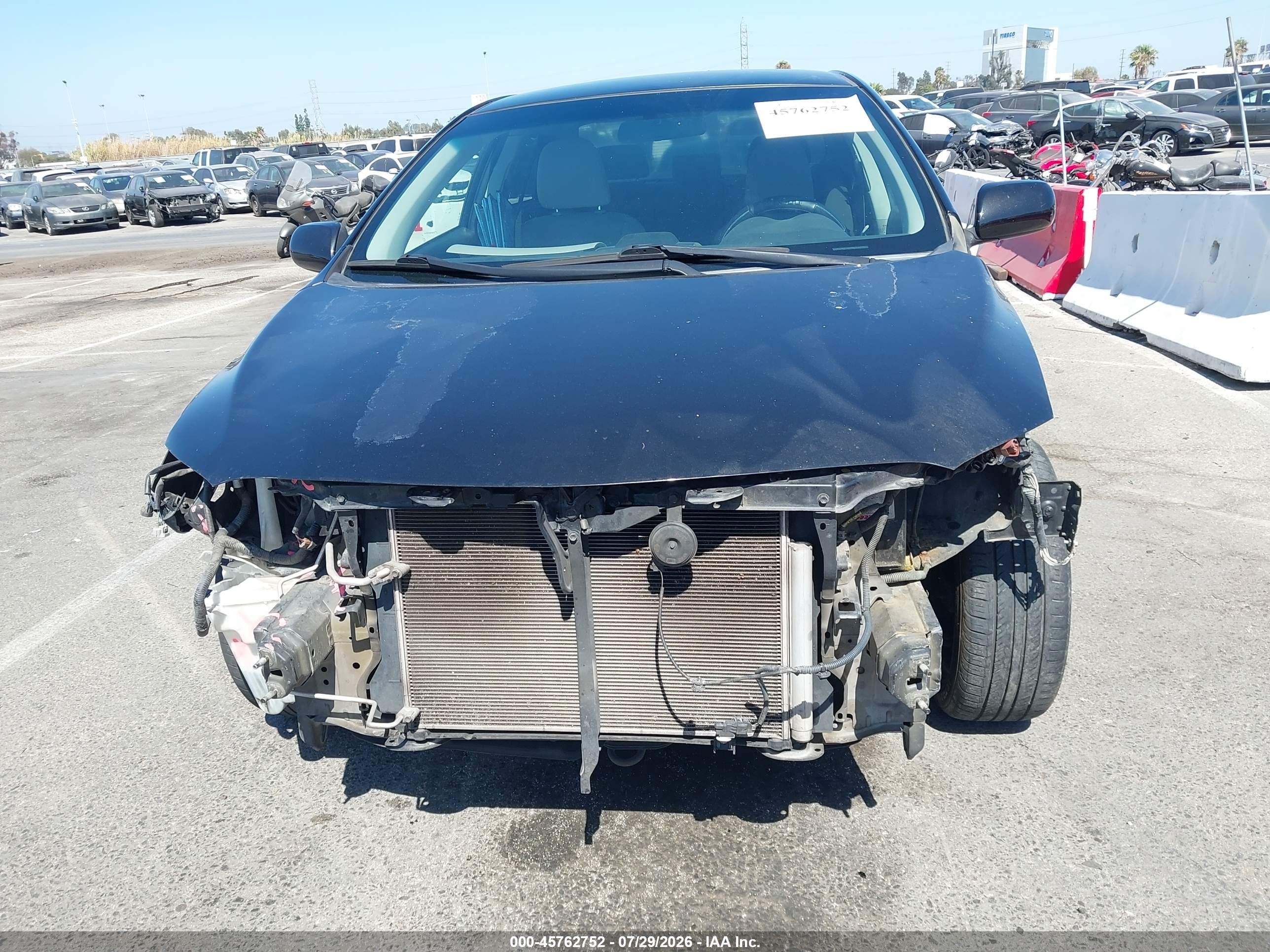 2013 Toyota Corolla Le Black vin: 5YFBU4EE4DP156997