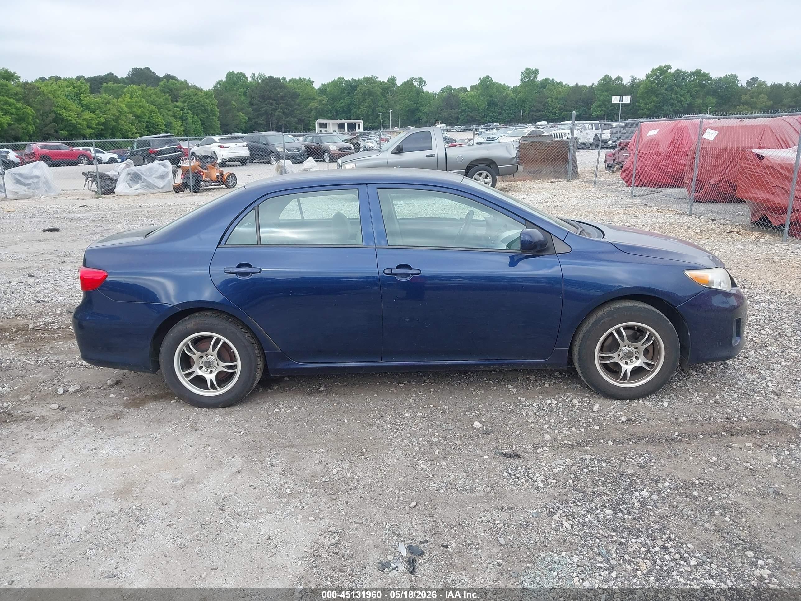2013 Toyota Corolla L Blue vin: 5YFBU4EE4DP183259