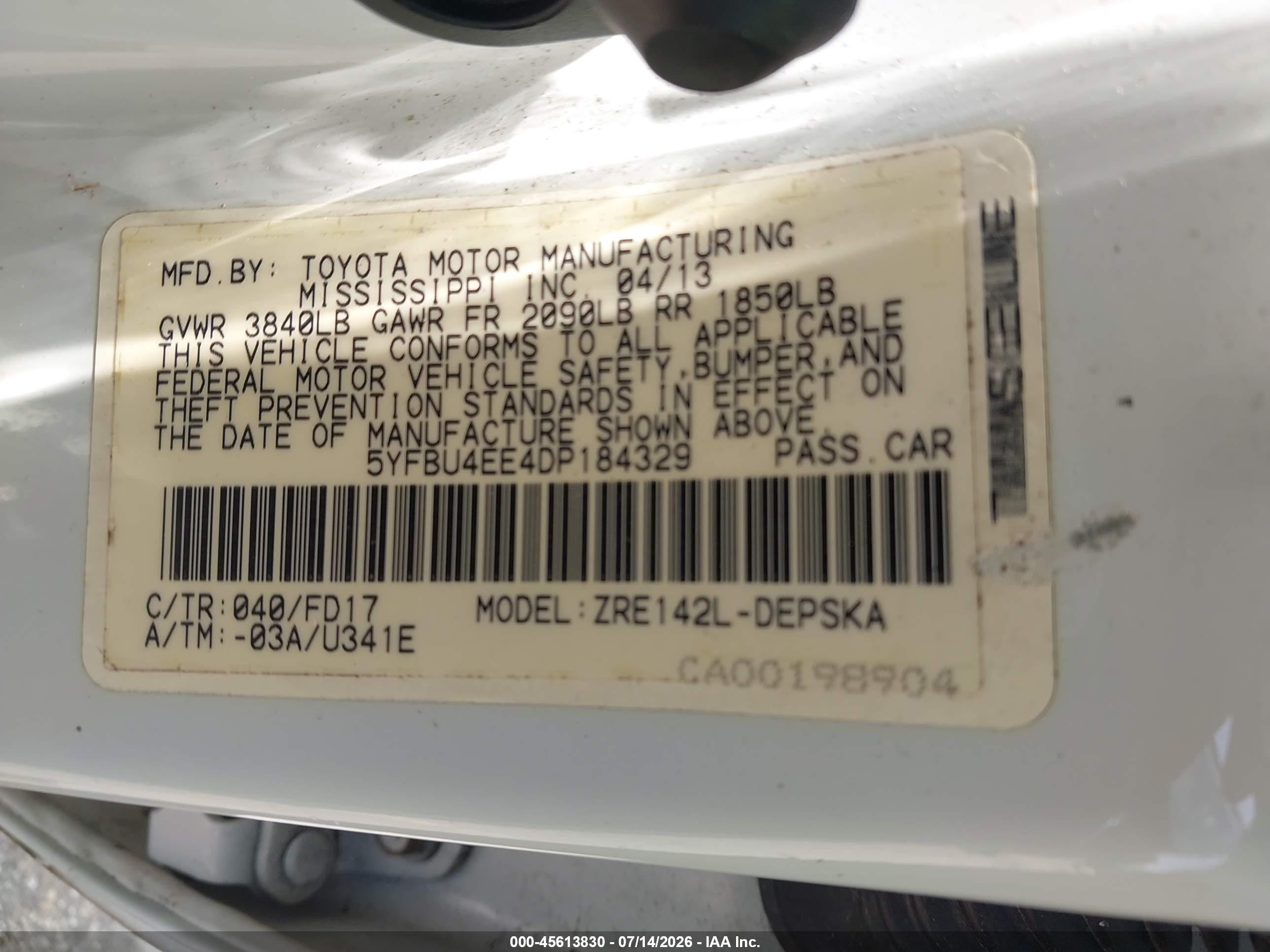 2013 Toyota Corolla S White vin: 5YFBU4EE4DP184329