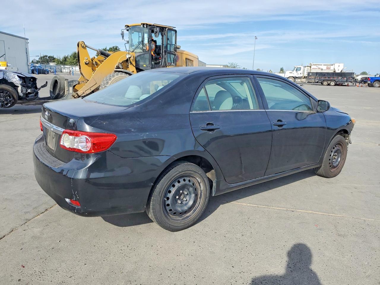 2013 Toyota Corolla Le Black vin: 5YFBU4EE4DP192575