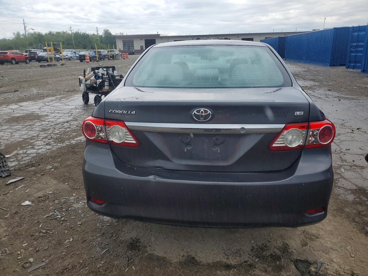 2013 Toyota Corolla Le Серый vin: 5YFBU4EE4DP198134