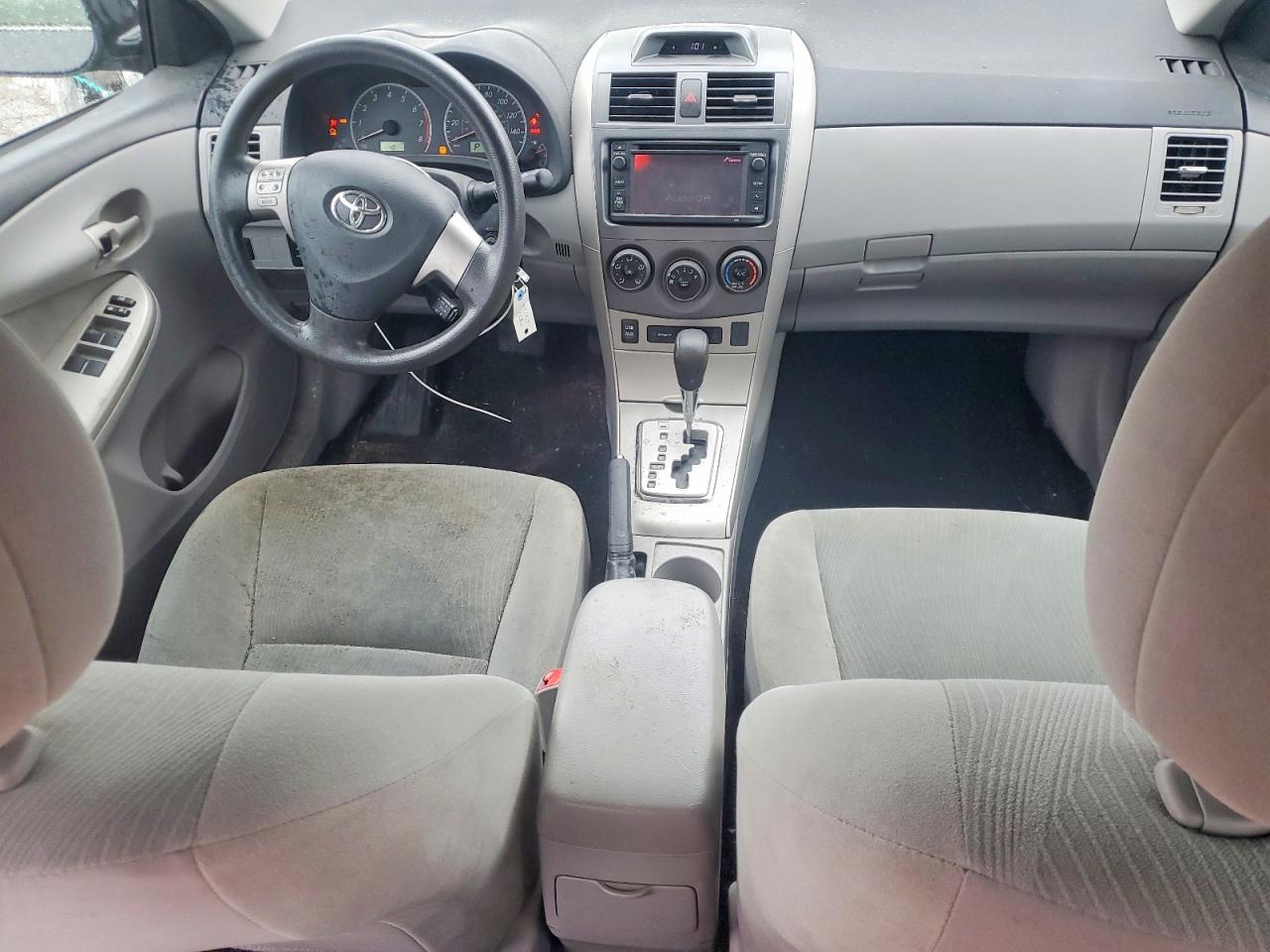 2013 Toyota Corolla Le Серый vin: 5YFBU4EE4DP198134