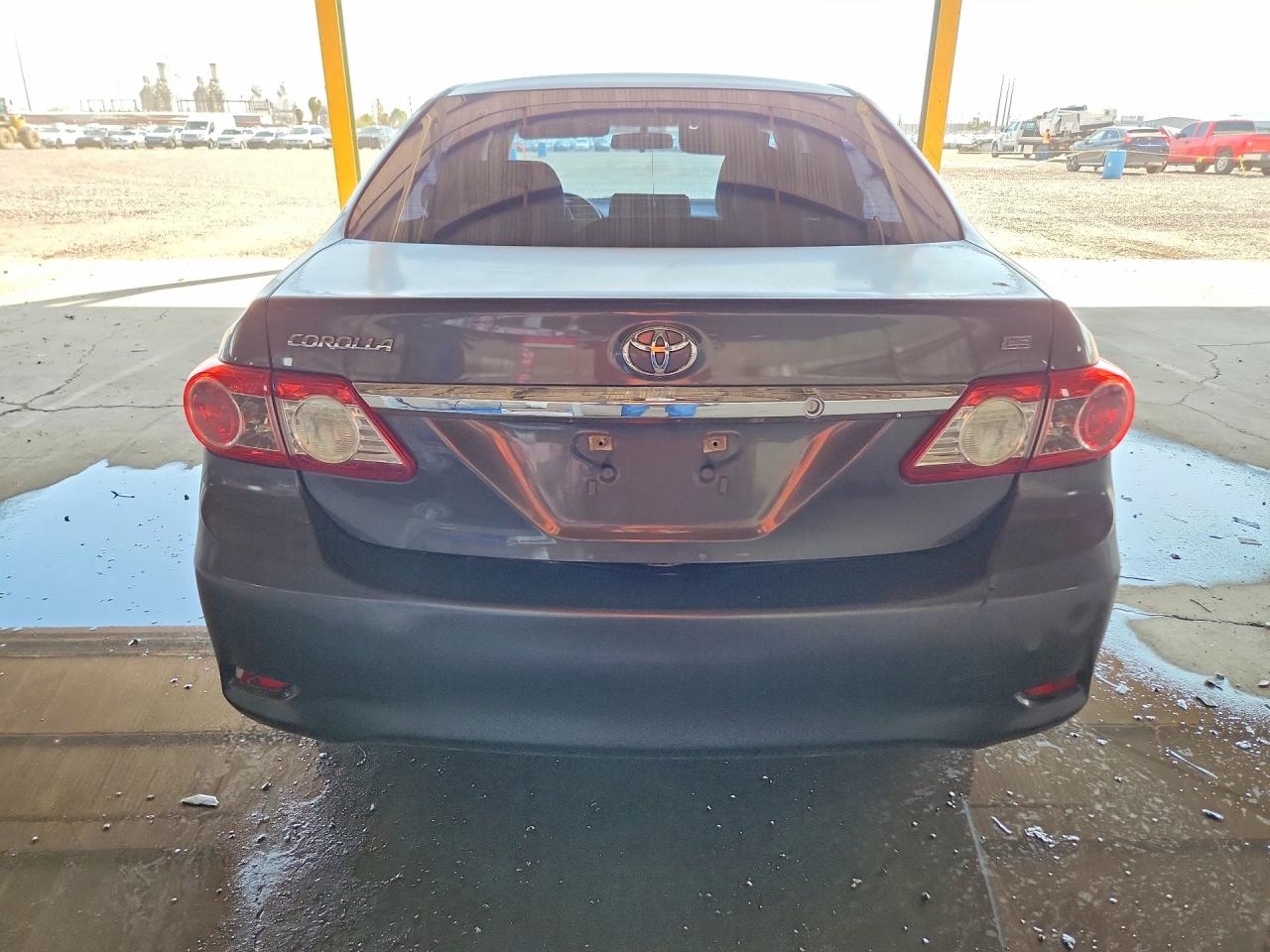2013 Toyota Corolla Le Gray vin: 5YFBU4EE4DP198554