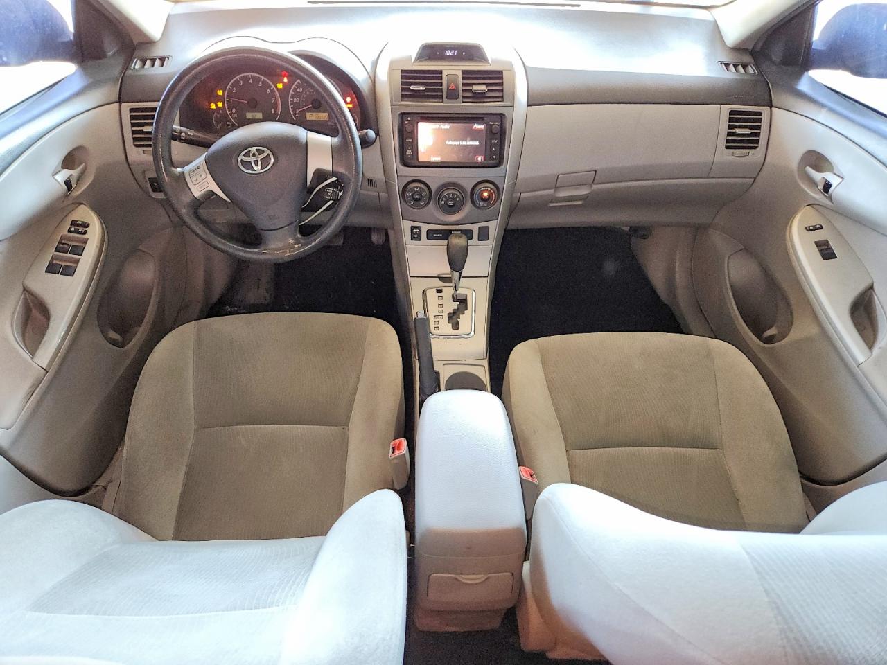 2013 Toyota Corolla Le Gray vin: 5YFBU4EE4DP198554