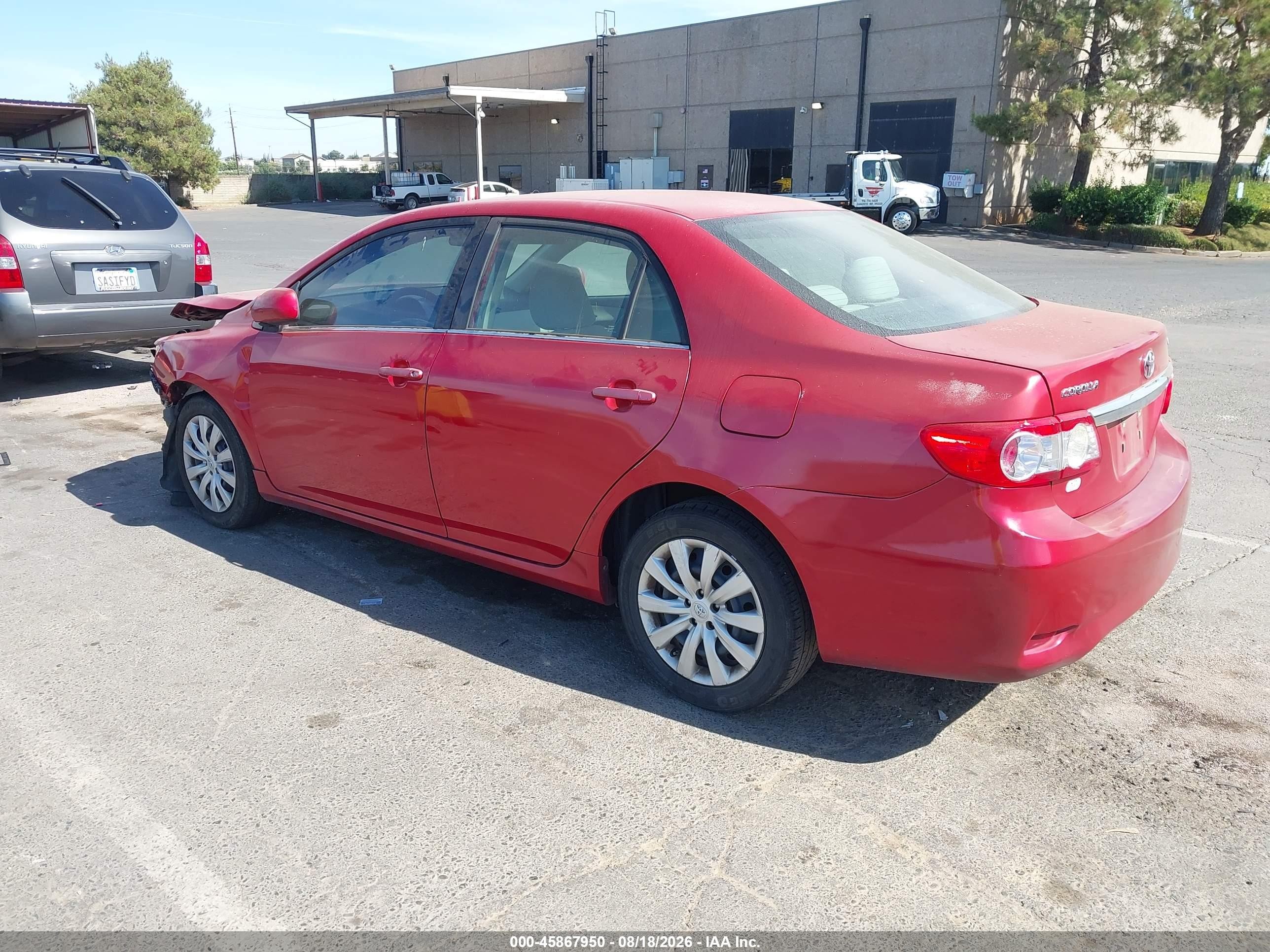 2013 Toyota Corolla Le Red vin: 5YFBU4EE4DP199171