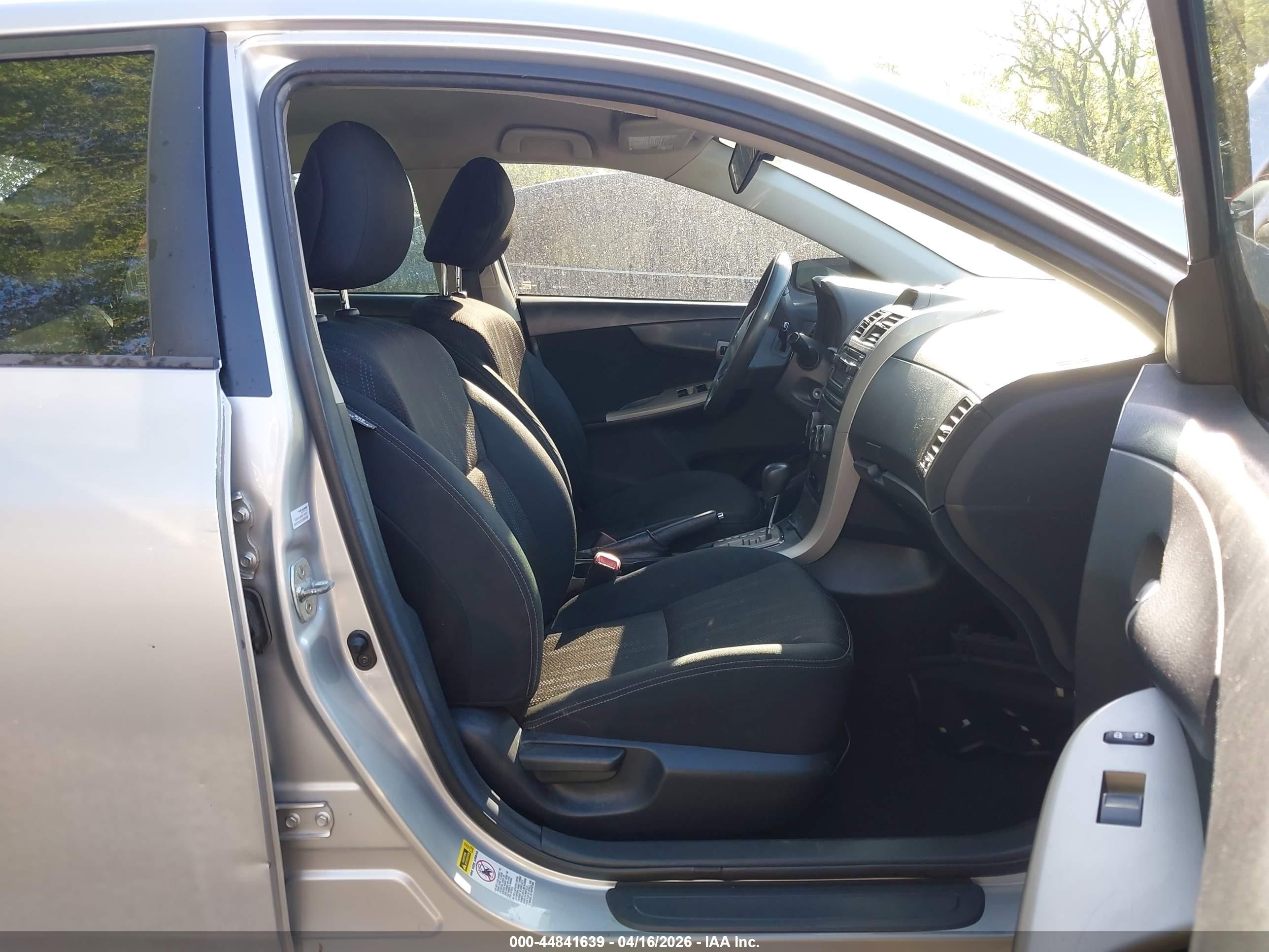 2012 Toyota Corolla S Silver vin: 5YFBU4EE5CP012826