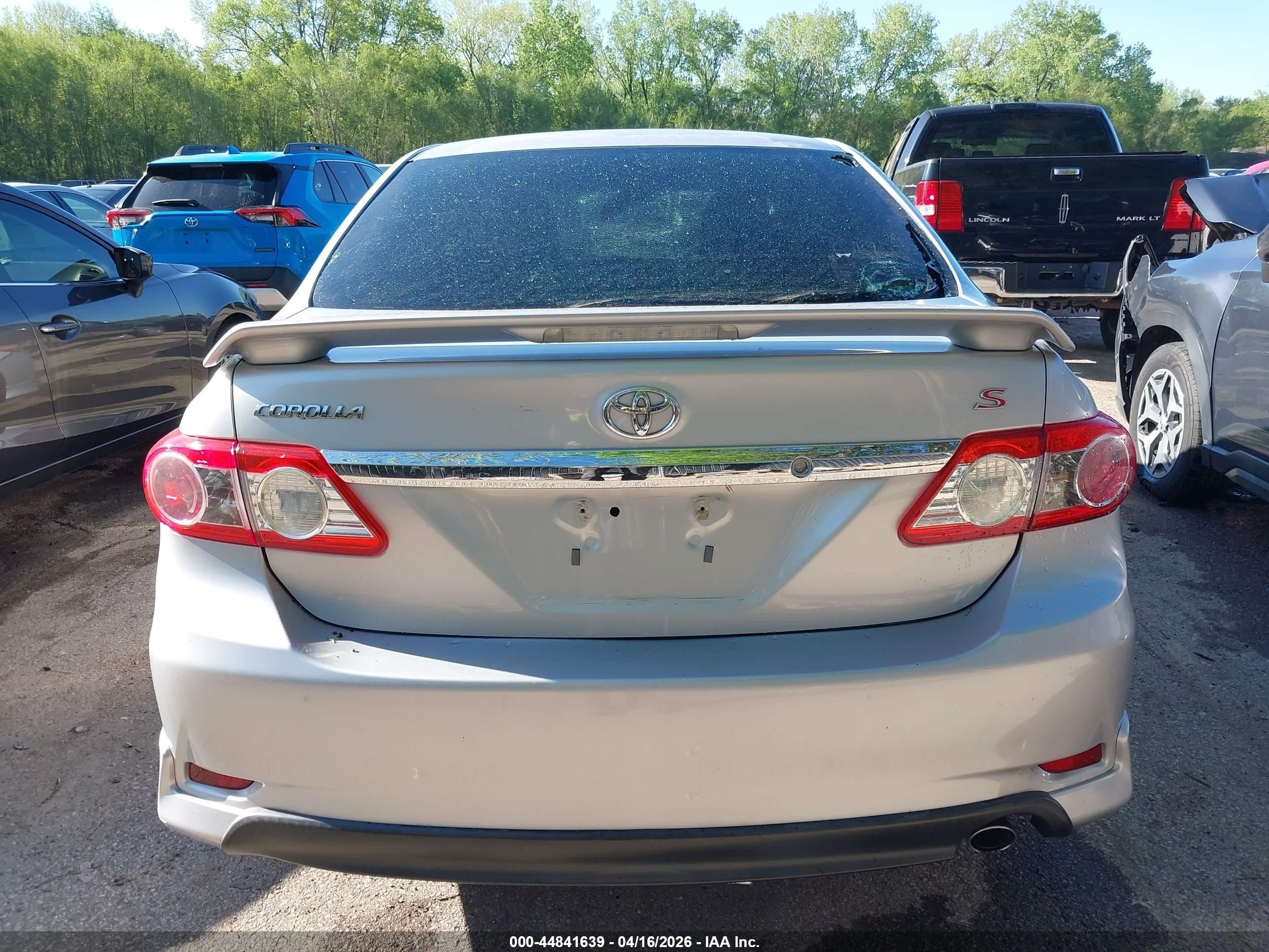 2012 Toyota Corolla S Silver vin: 5YFBU4EE5CP012826