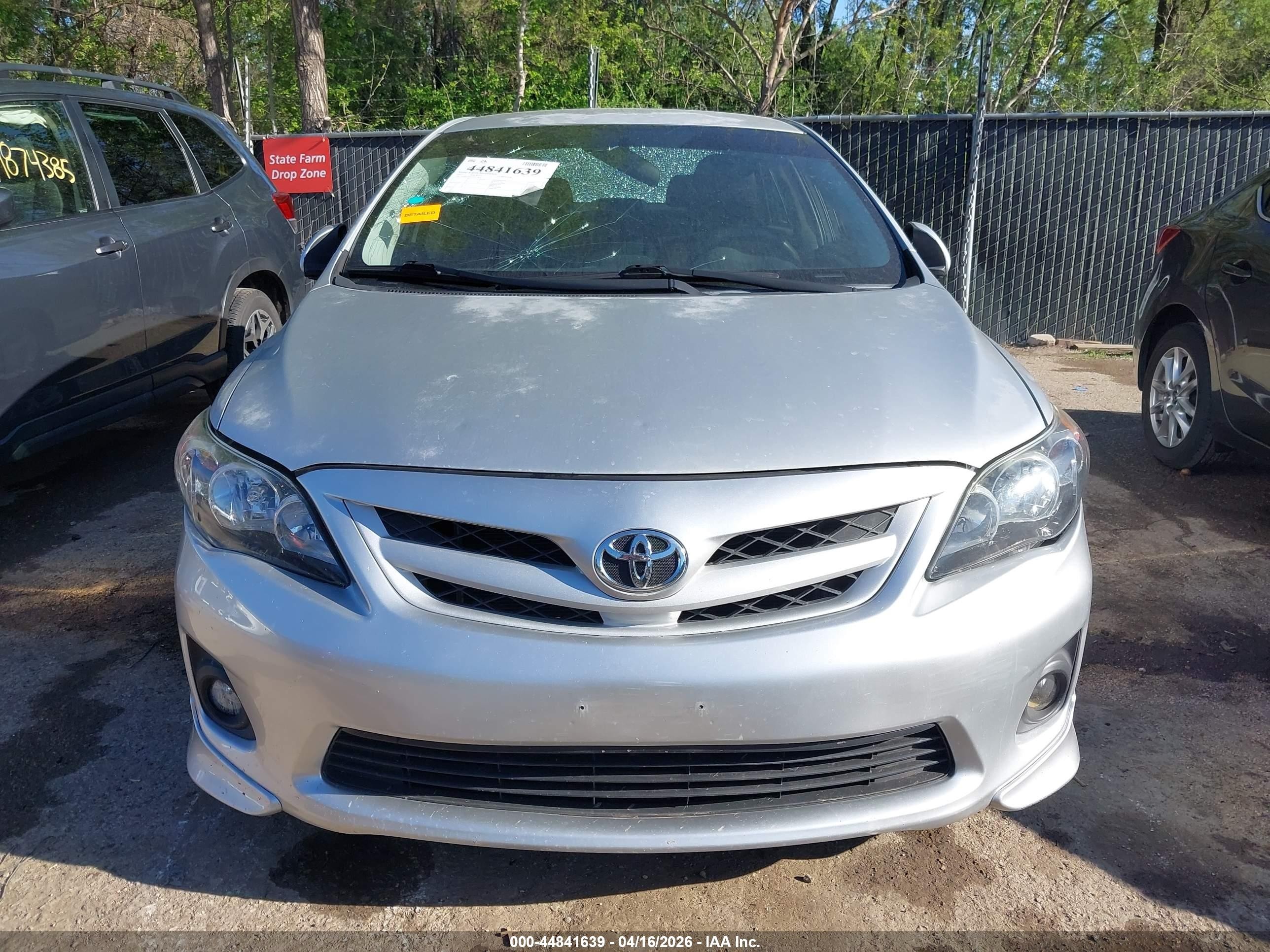 2012 Toyota Corolla S Silver vin: 5YFBU4EE5CP012826
