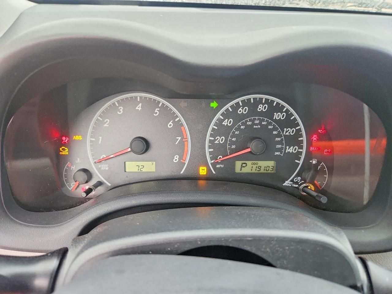 2012 Toyota Carolla Silver vin: 5YFBU4EE5CP026967