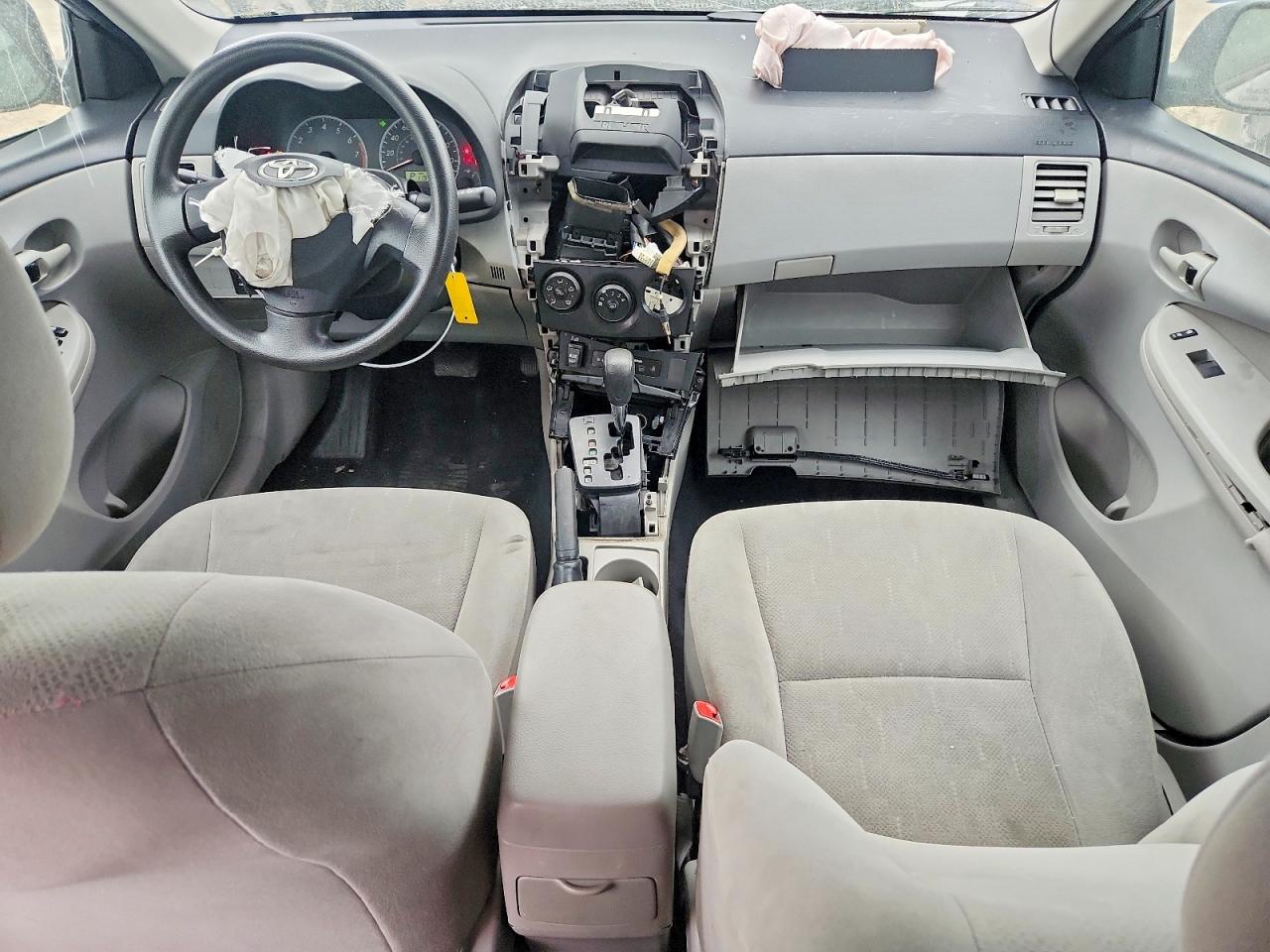 2012 Toyota Carolla Silver vin: 5YFBU4EE5CP026967