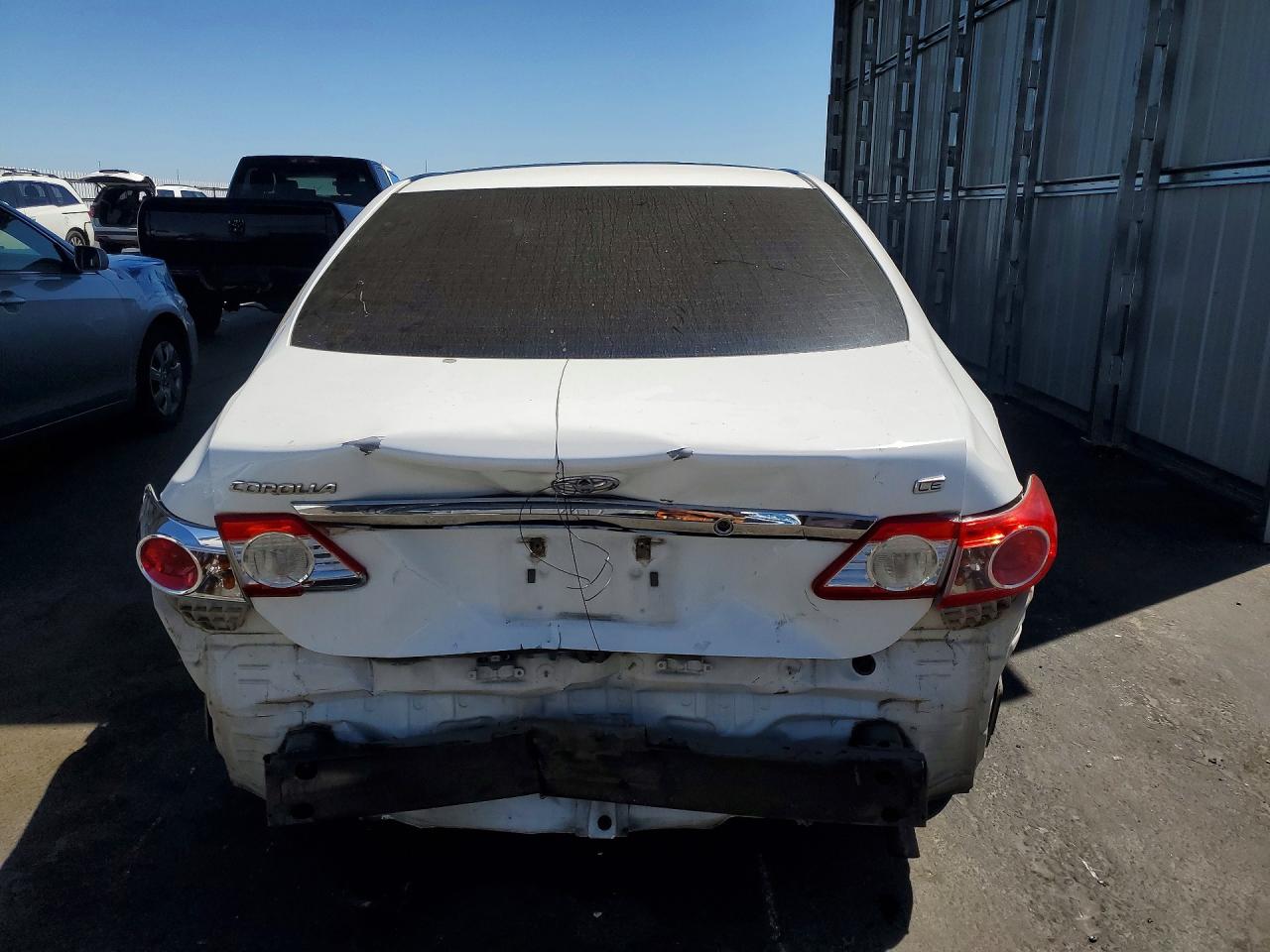 2012 Toyota Corolla L White vin: 5YFBU4EE5CP036415