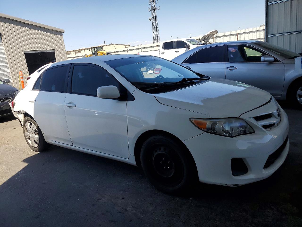 2012 Toyota Corolla L White vin: 5YFBU4EE5CP036415