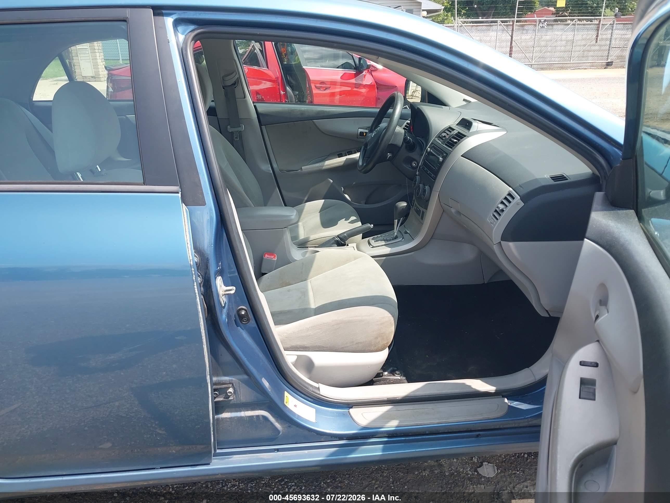 2012 Toyota Corolla Le Blue vin: 5YFBU4EE5CP043347
