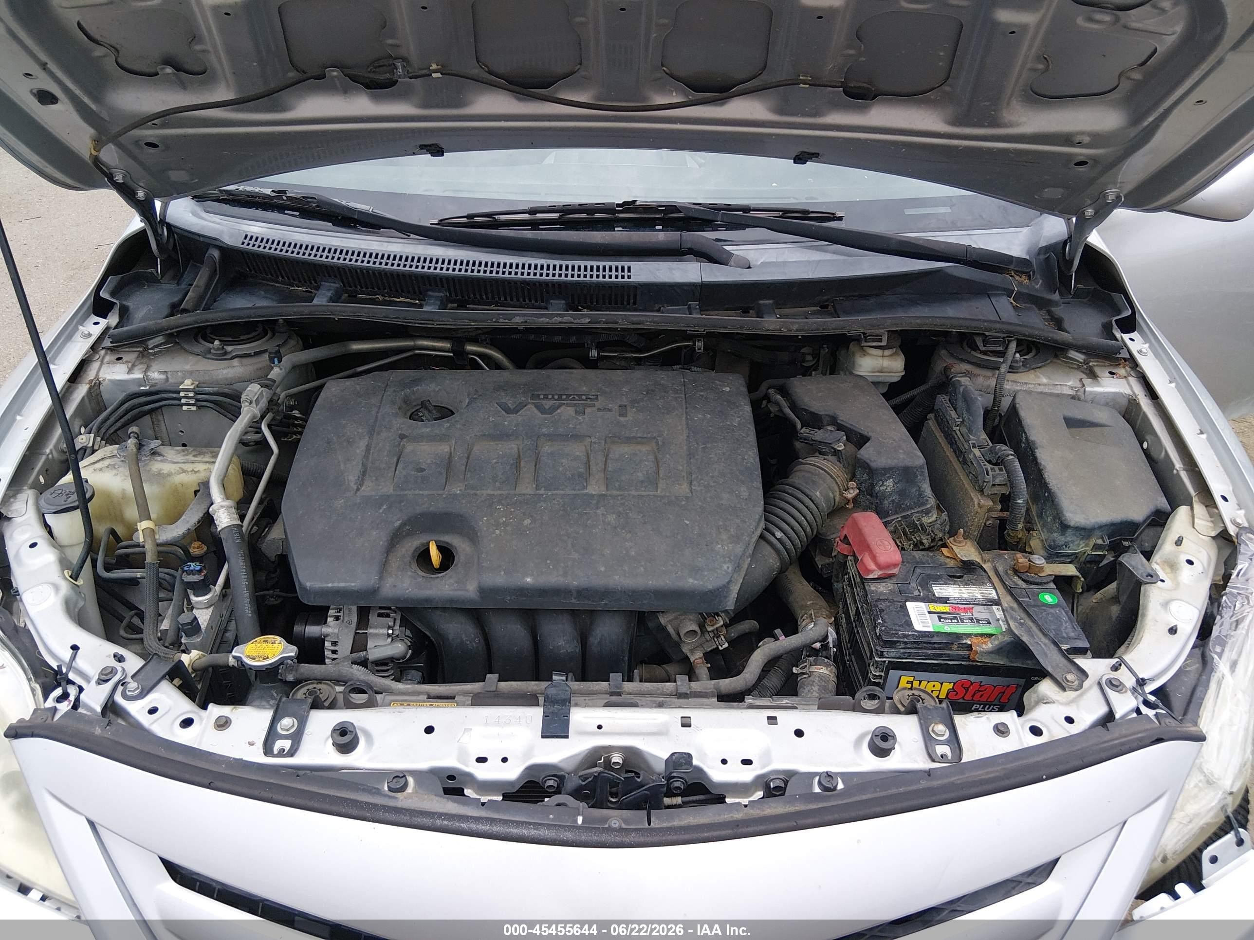 2012 Toyota Corolla Le Silver vin: 5YFBU4EE5CP065221