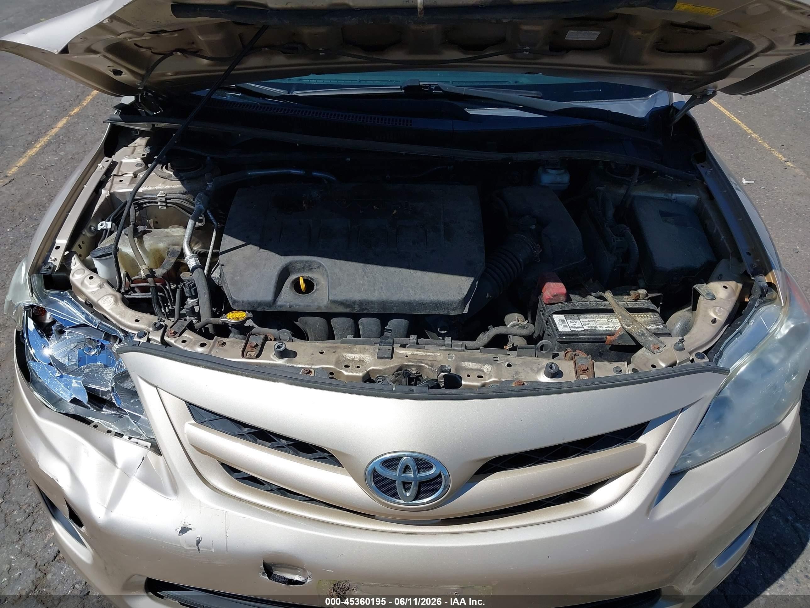 2012 Toyota Corolla Le Gold vin: 5YFBU4EE5CP069074