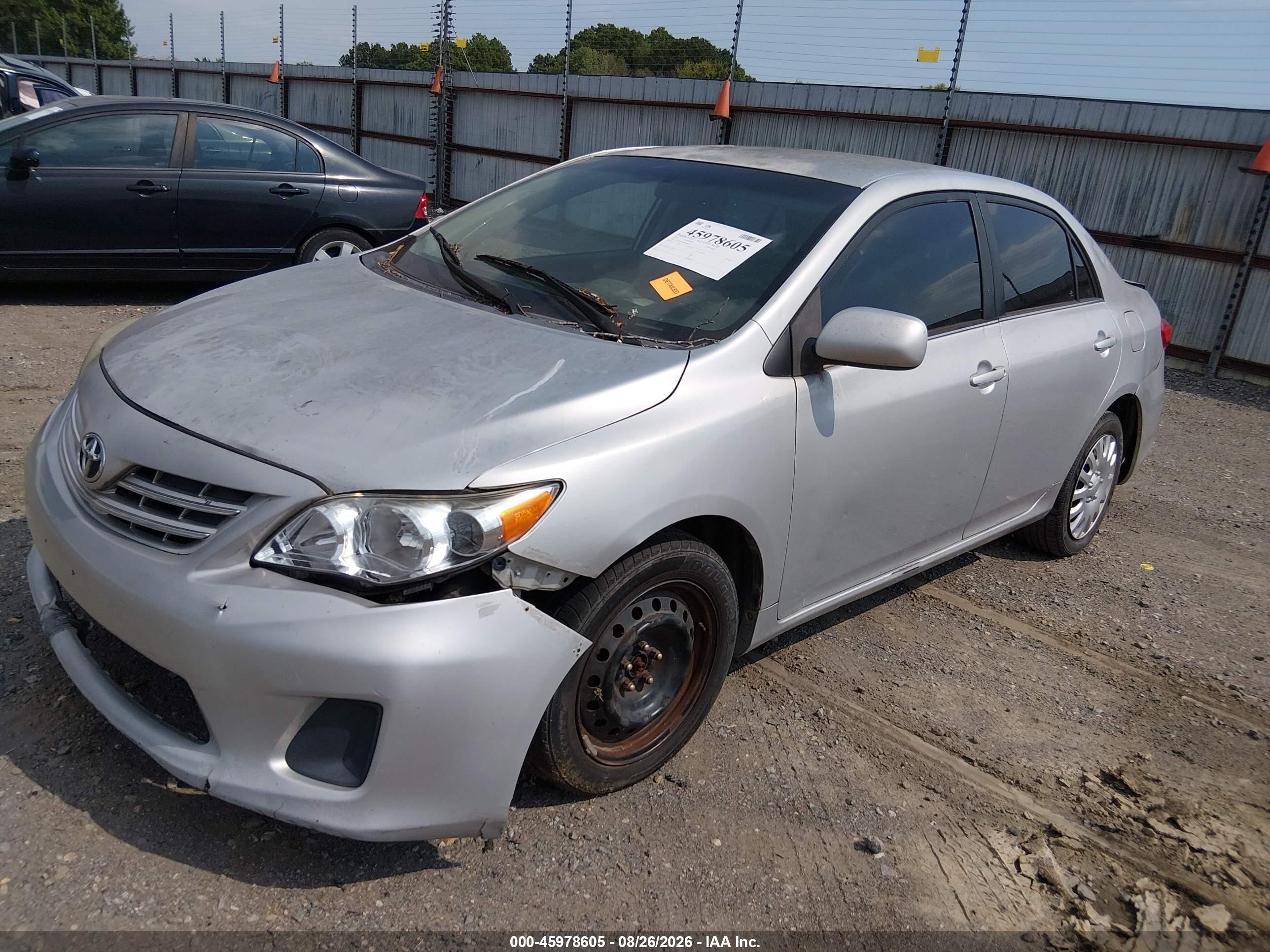 2013 Toyota Corolla Le Silver vin: 5YFBU4EE5DP086037