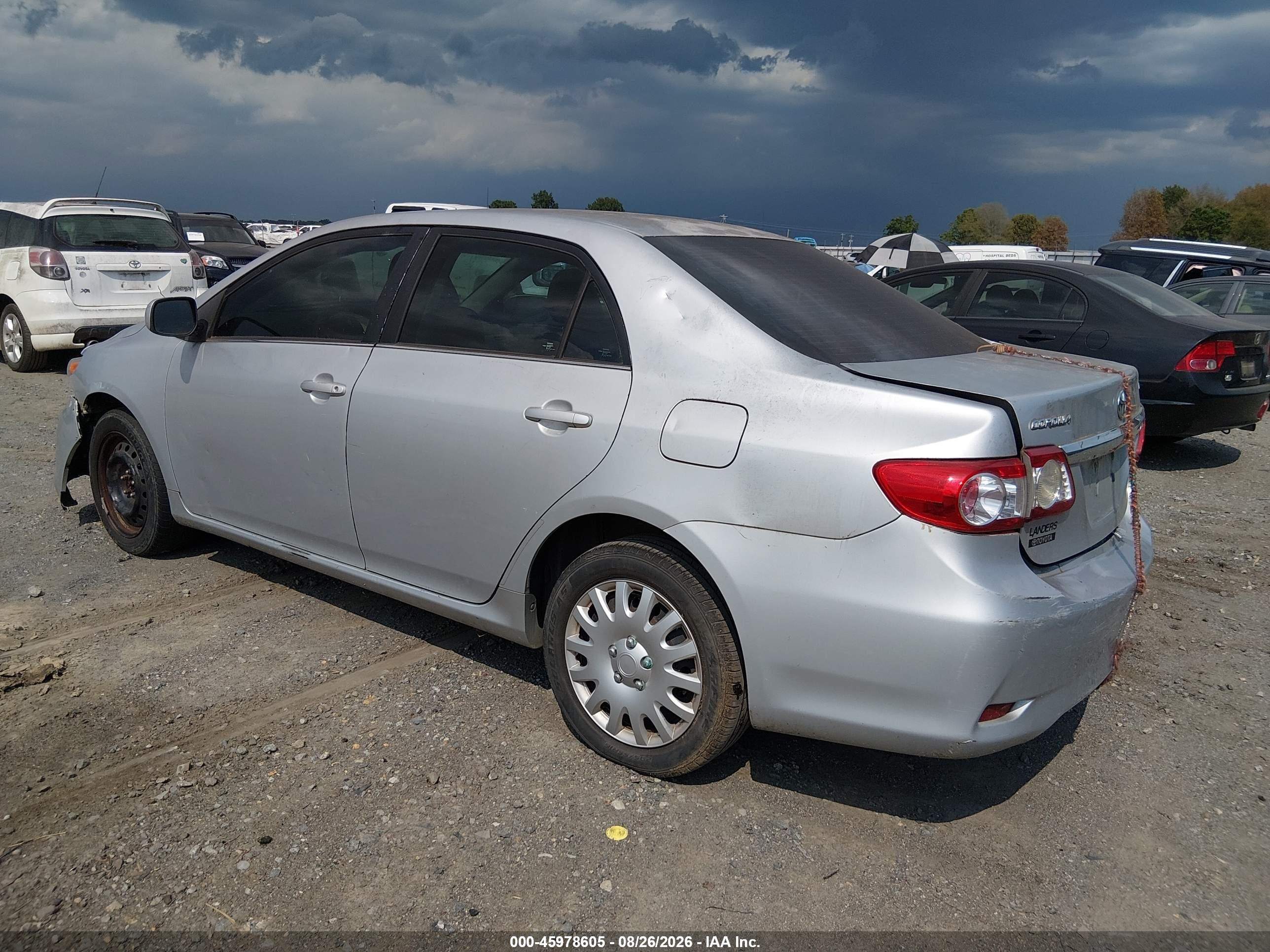 2013 Toyota Corolla Le Silver vin: 5YFBU4EE5DP086037