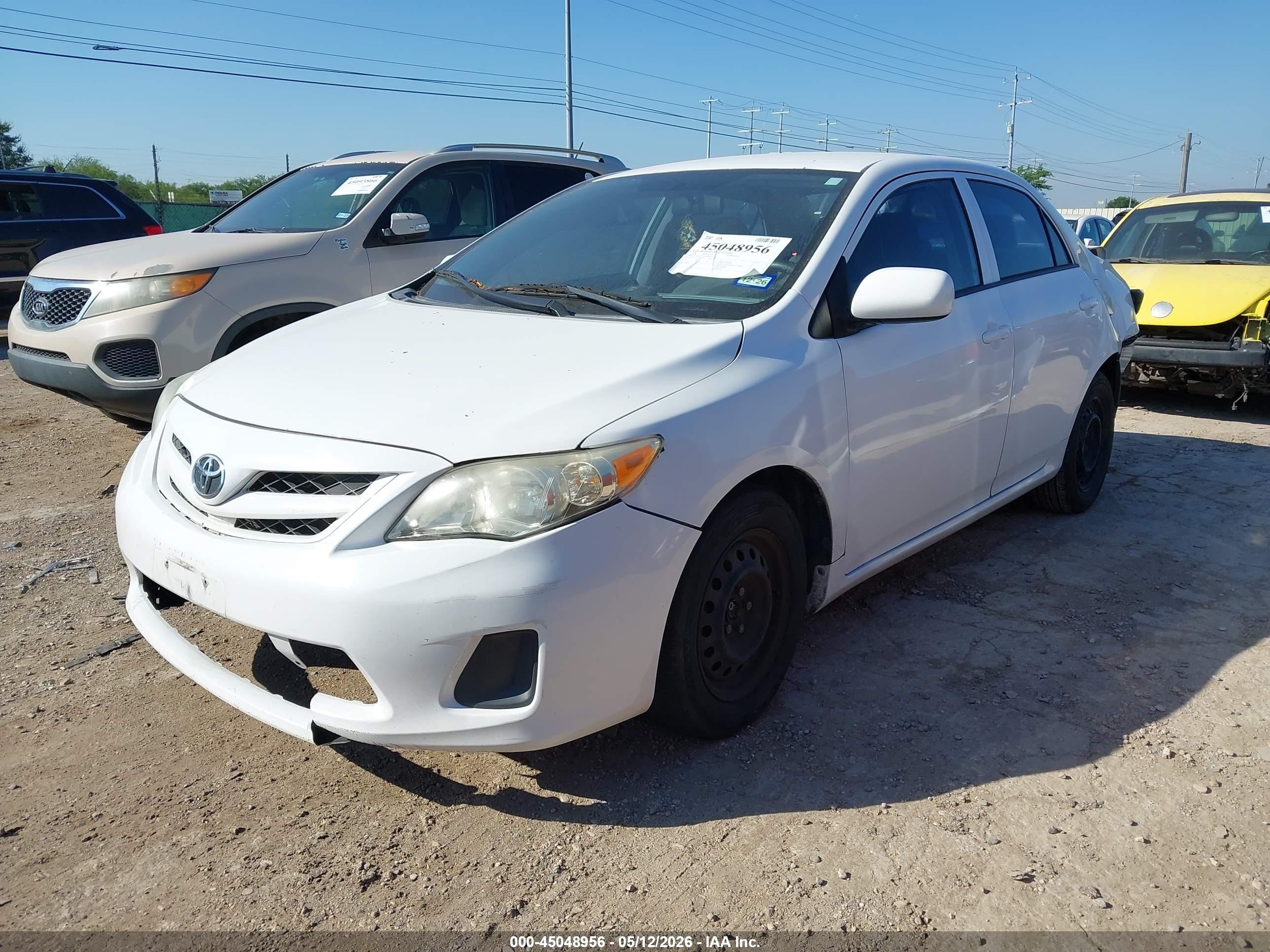 2013 Toyota Corolla L White vin: 5YFBU4EE5DP090296