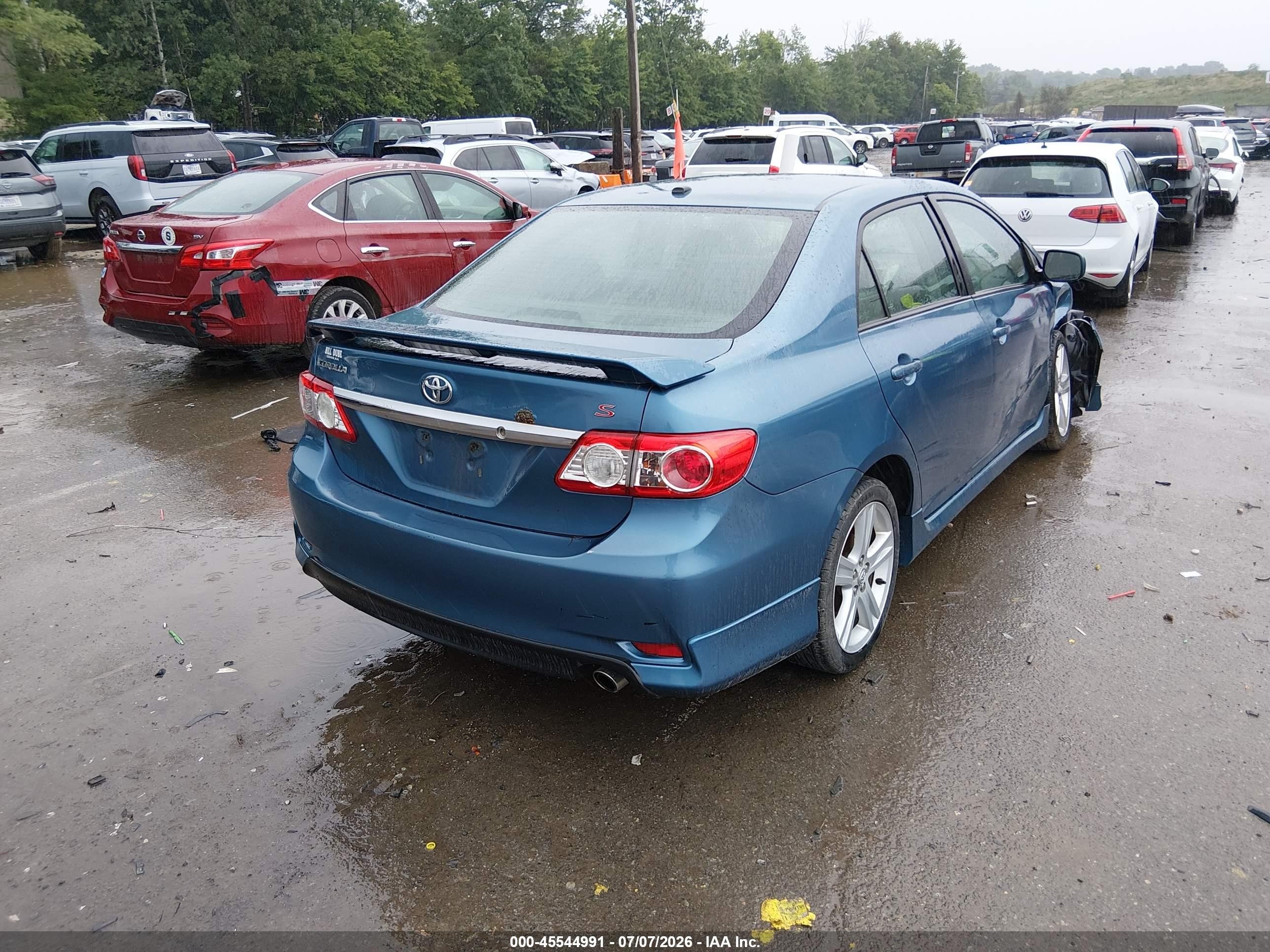 2013 Toyota Corolla S/le Blue vin: 5YFBU4EE5DP110174